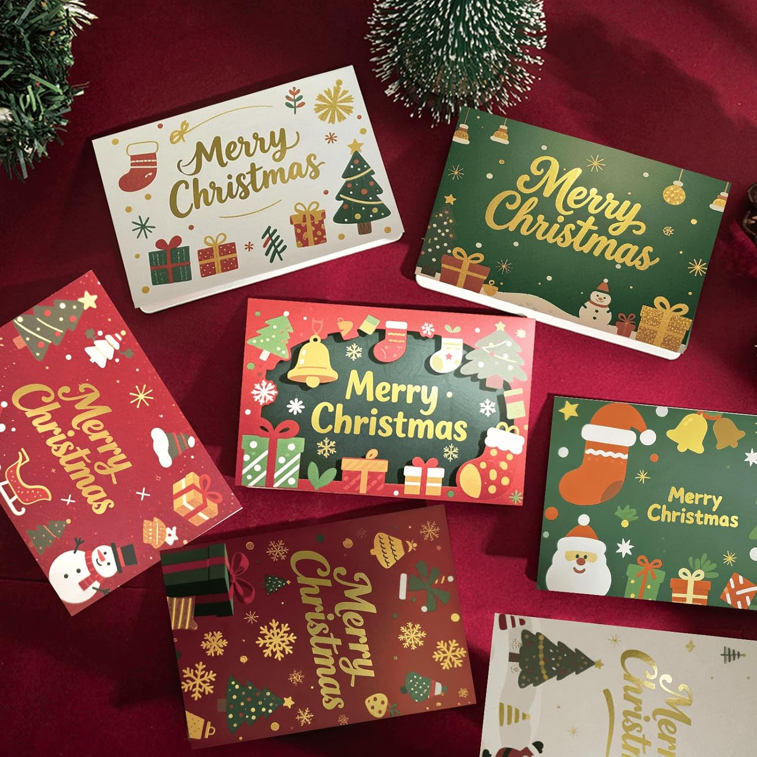Christmas Cards Set 8 Pack, 18 X 15 Cm Foldable Holiday Greeting Cards, 350Gsm White Cardstock with Gold Foil &ndash; Includes 1 Envelopes, Blank inside &ndash; Xmas Cards for Family, Friends, Office Use image number 4