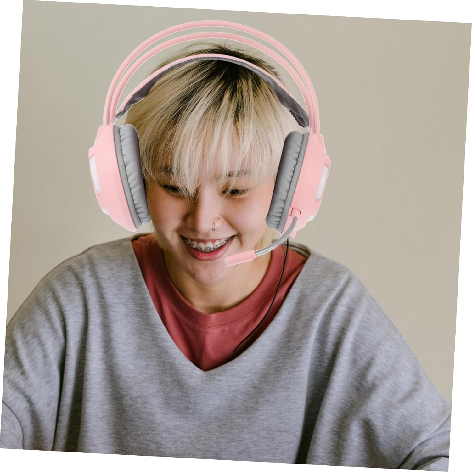 LABRIMP over Ear Gaming Headset with Microphone Professional Stereo Sound Comfortable Breathable Earmuffs for Long Gaming Sessions Compatible with PC and Mobile Devices image number 6