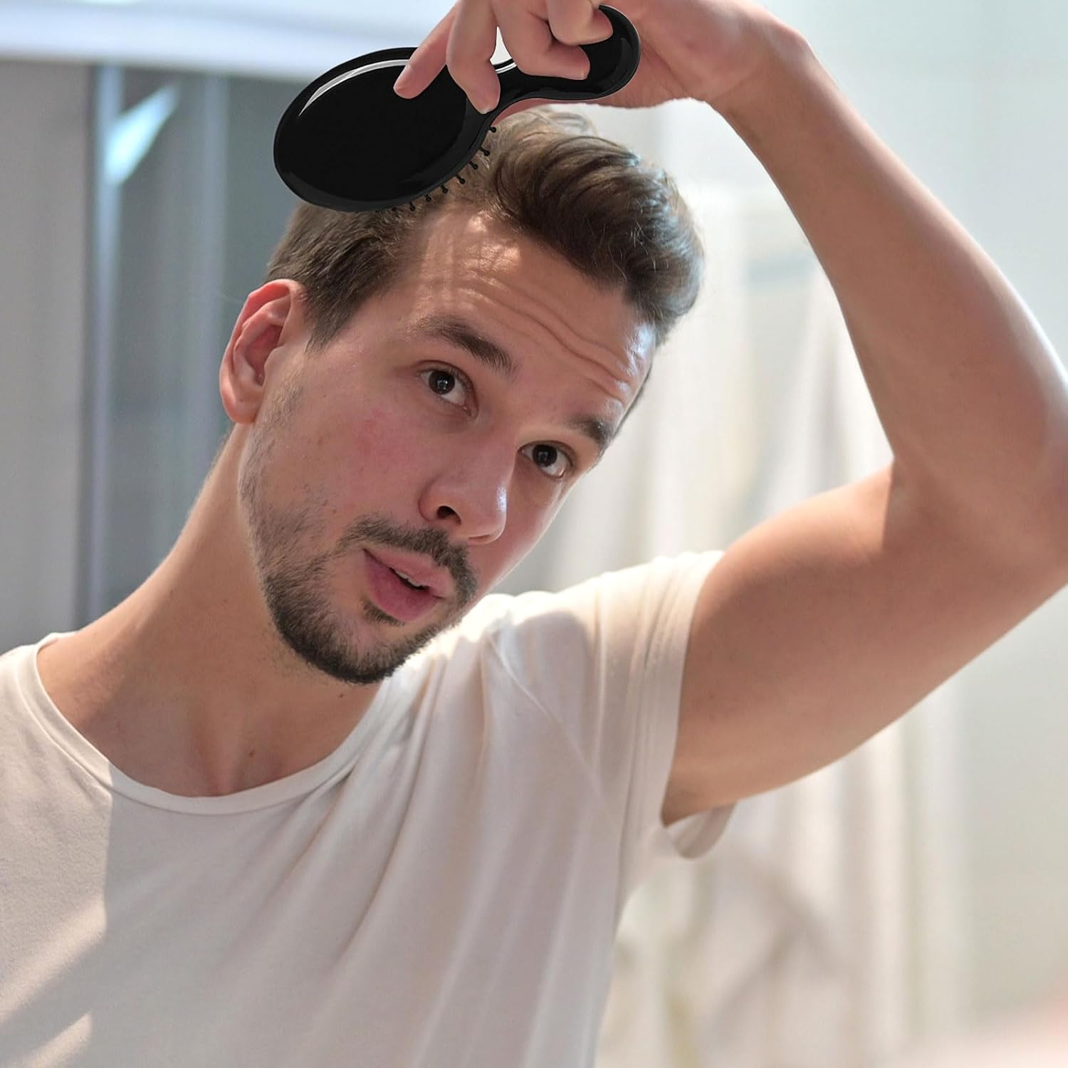 2P Mini Hair Brush,Brush Squirt Detangling Brush,Mini Detangler Brush, No Tangle Ultra-Soft Intelliflex Bristles,With Ease Knots without Tears or Breakage (Bright Black) - Bright Black image number 1