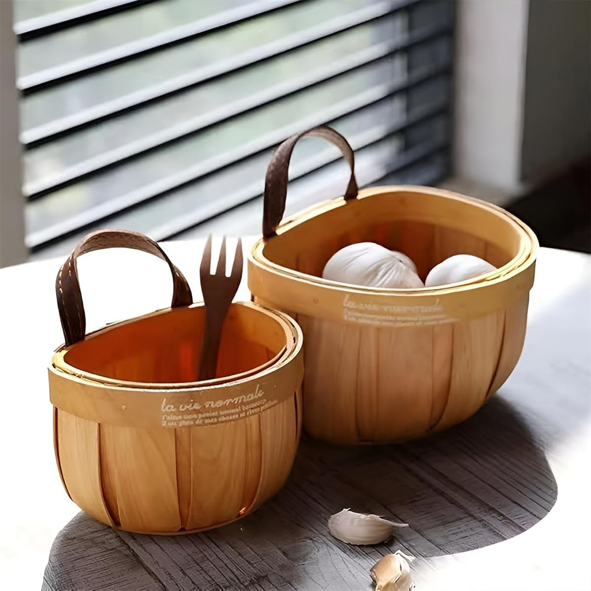 AIMALL Nordic Woven Wall Storage Basket, Vintage Yellow Hanging Basket for Kitchen Garlic Ginger Letters, Decorative Wall Organiser in 2 Sizes for Rustic Interiors