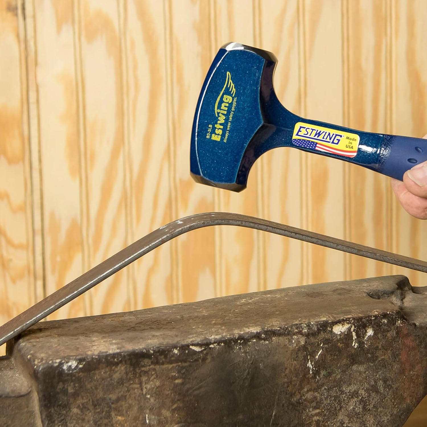 Estwing B3-4LB 4-Pound Drilling/Crack Hammer 11.5-Inch Handle & Shock Reduction Grip image number 3