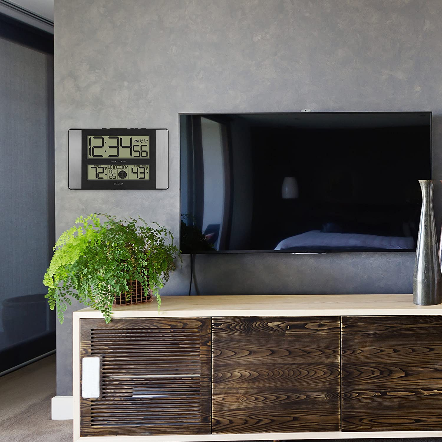 La Crosse Technology 513-1417AL-INT Atomic Clock W Outdoor Temp, Grey/Black image number 3