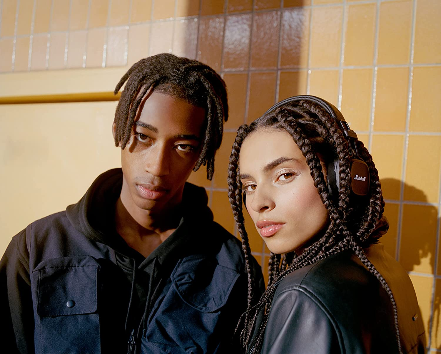 Marshall Major IV Wireless Bluetooth On-Ear Headphones (Black) image number 3