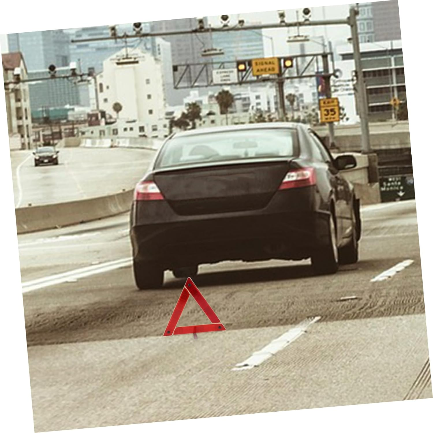 Foldable Emergency Triangle Warning Sign for Car and Truck Plastic Metal Roadside Safety Kit Portable Reflective Road Traffic Alert for Vehicle Breakdown image number 5