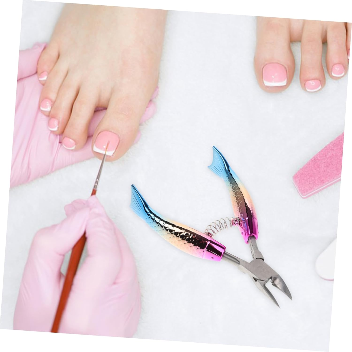 WOFASHPURET Multifunctional Nail Art Cuticle Trimmer Nail Clippers Catcher Cuticle Nipper and Remover Tool for Ages image number 3