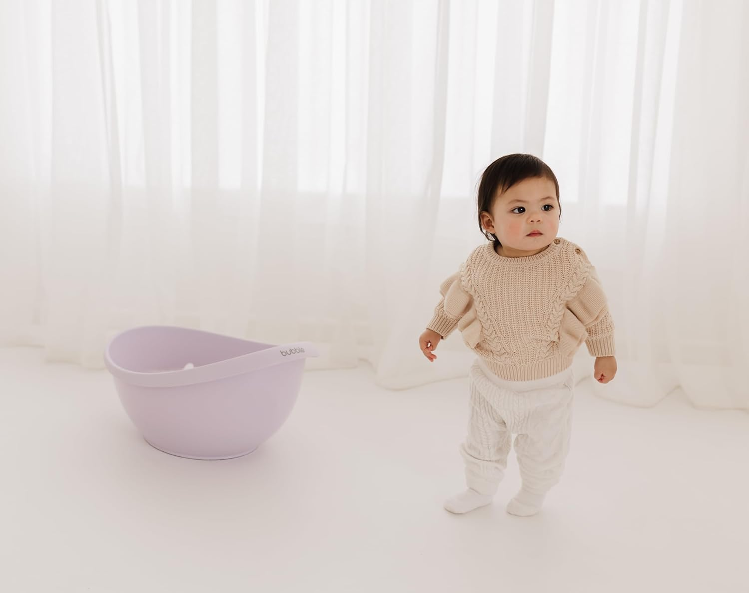 Bubble (Beautifully Conceived) 2 Stages Anti-Slip Design Cuddle Bath in Lilac for 0-12 Months Supporting up to 11Kg, Simply Remove the Newborn Support Insert to Transition for Older Babies
