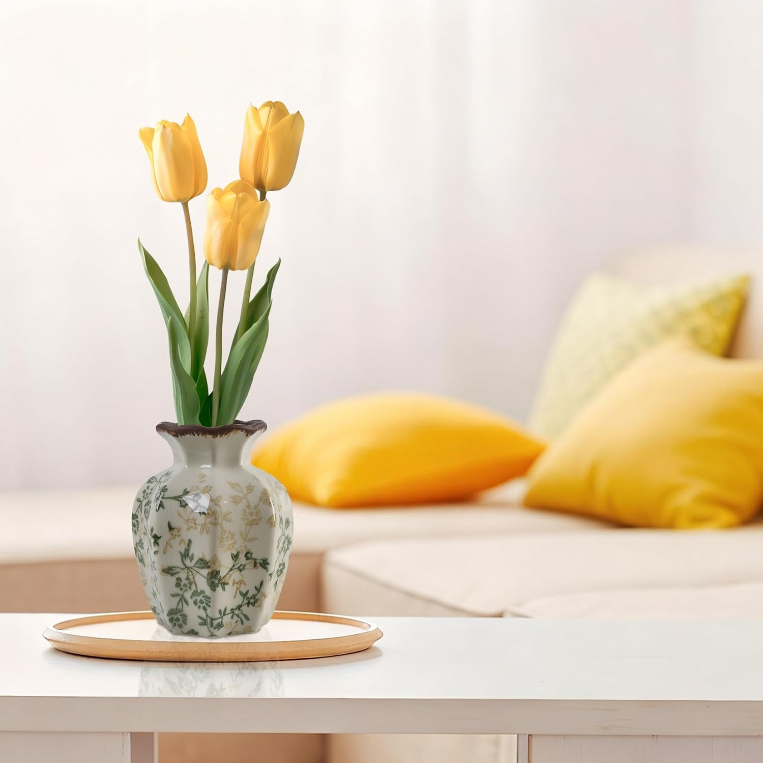 Vintage Ceramic Vase, Small Green and Beige Retro Ceramic Flower Vases, Chinoiserie Vase for Home Decor, Kitchen, Living Room, Bedroom and Shelf