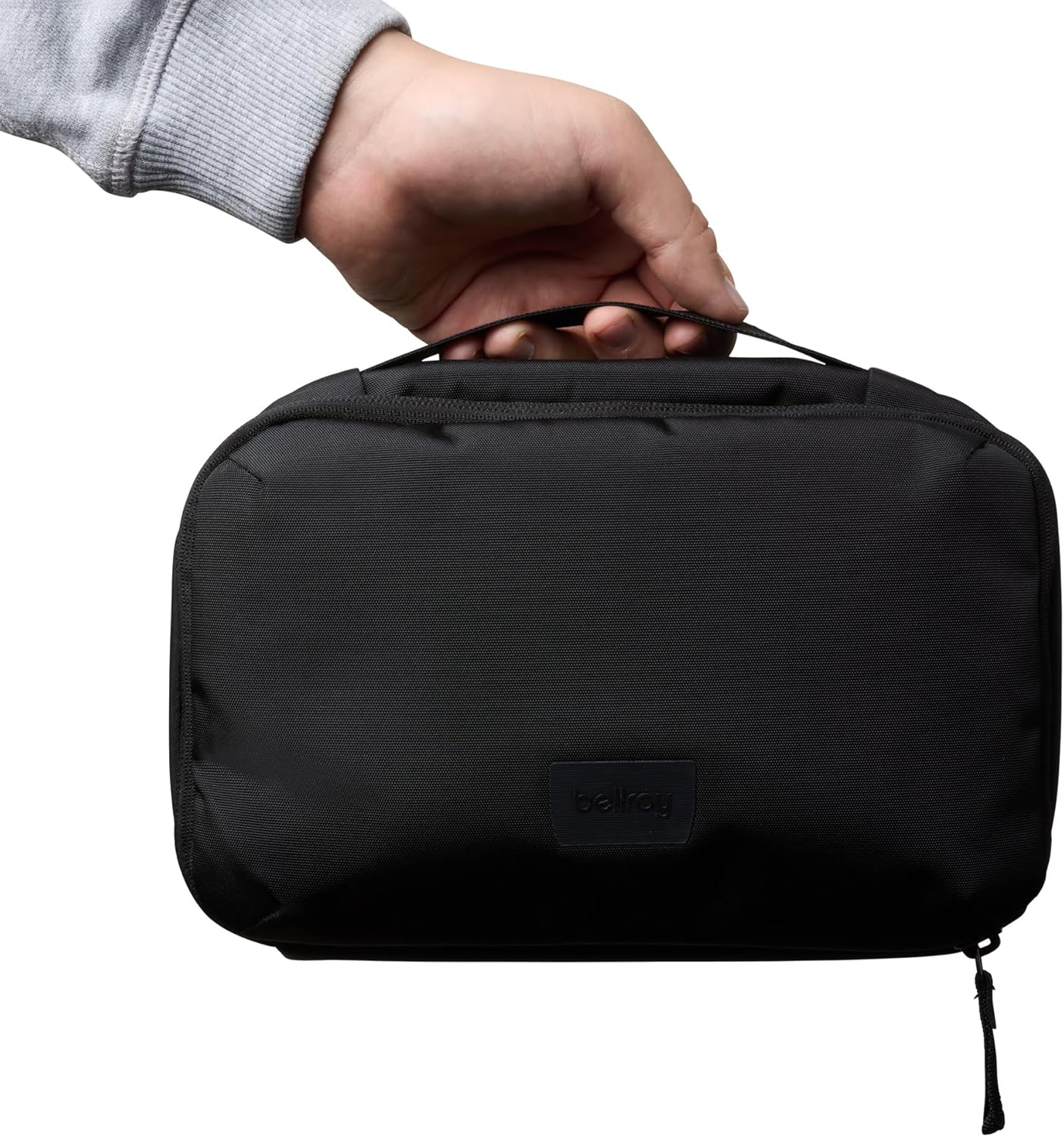 Bellroy Hanging Toiletry Kit (Hanging 3 Liter Toiletry Bag for Men and Women, and Designed for Travel) - Black image number 3