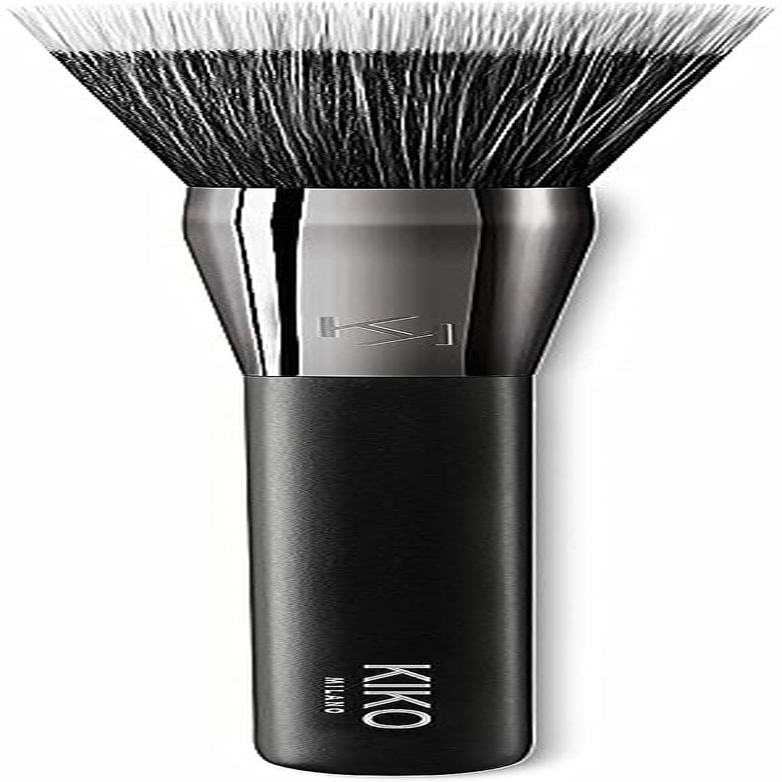 KIKO Milano Face 04 Stippling Foundation Brush | Cone-Shaped Brush with Synthetic Bristles
