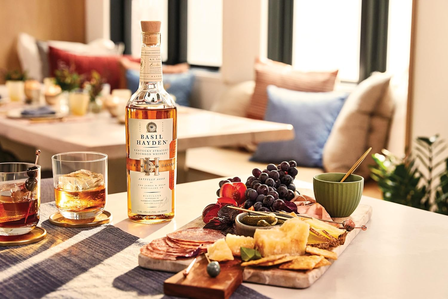 Basil Hayden Bourbon 750Ml image number 2