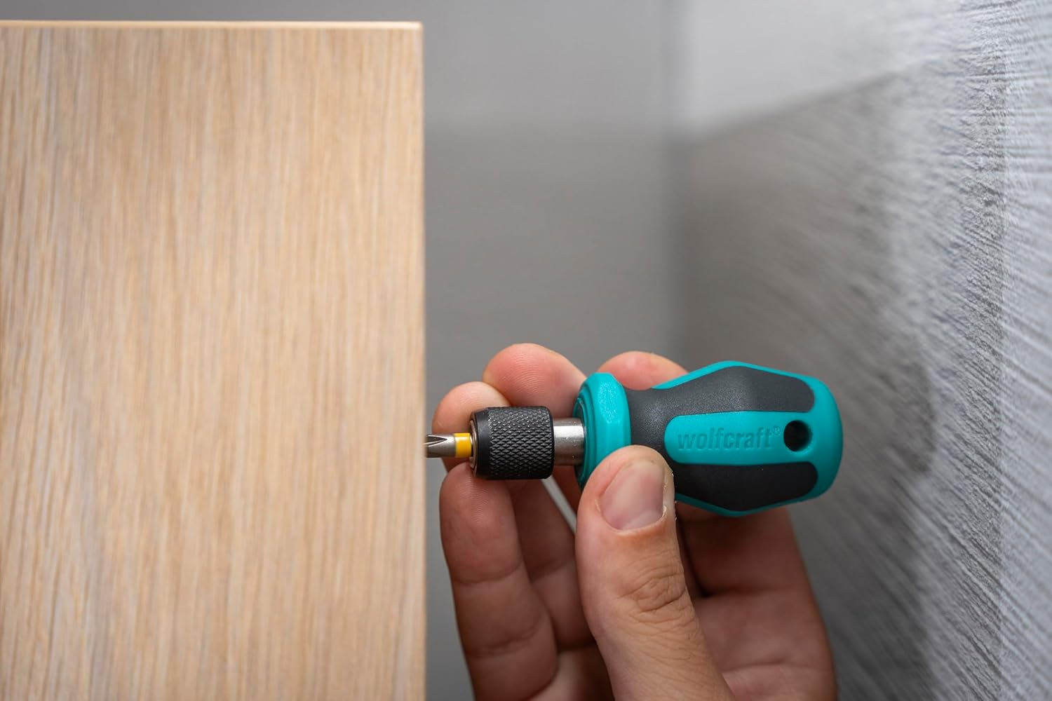 Wolfcraft Hand Screwdriver with Bit Socket, Short I 1239000 I for Tight Work Spaces image number 6