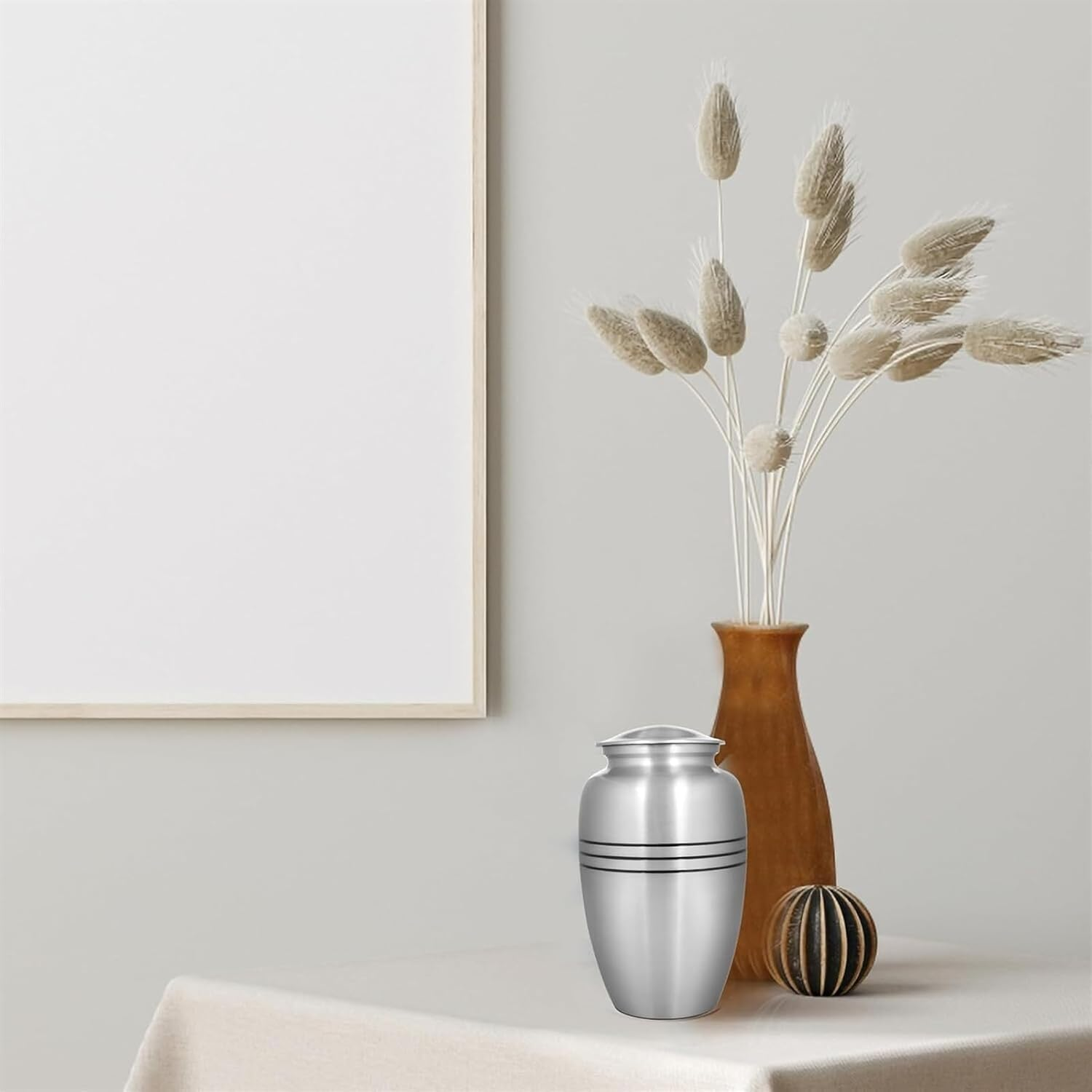 Pet Urns Human Urns Keepsake Urns Mini Pet Urn for Dogs and Cats Ashes, a Loving Resting Place for Your Special Pet, Cat and Dog Urns for Ashes Cremation Urns Pet Ashes Urns(E)