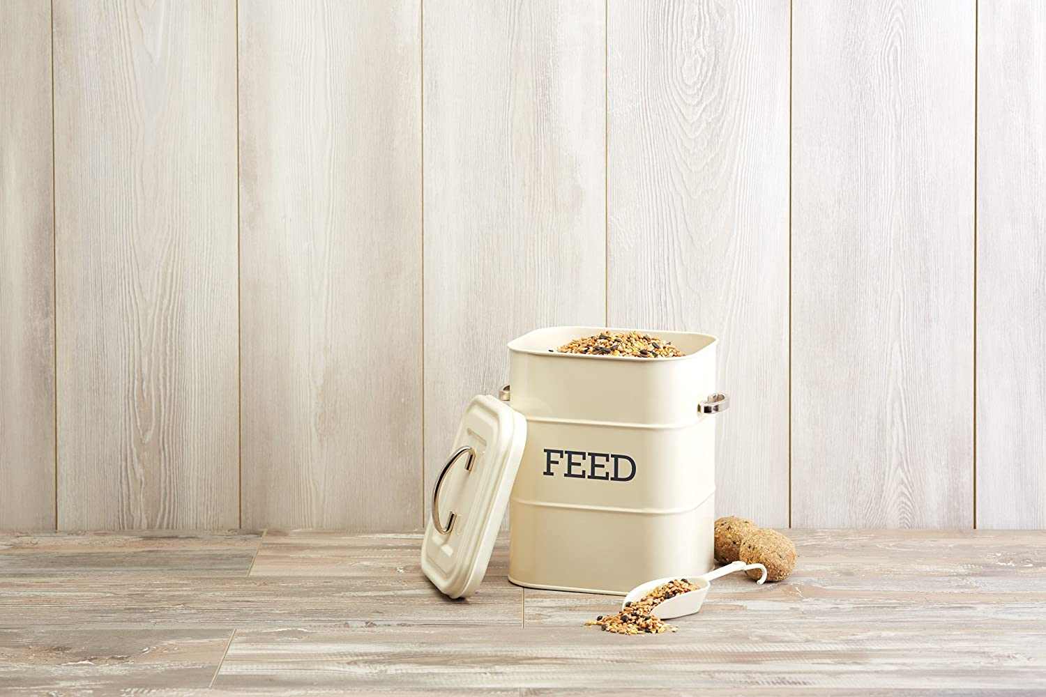 Kitchencraft Living Nostalgia Pet Food Storage Tin with Metal Scoop, Dog Food Bin, Dry Animal Feed Biscuit Metal Container for Bird, Cat, Rabbit, Guinea Pigs, Antique Cream image number 2