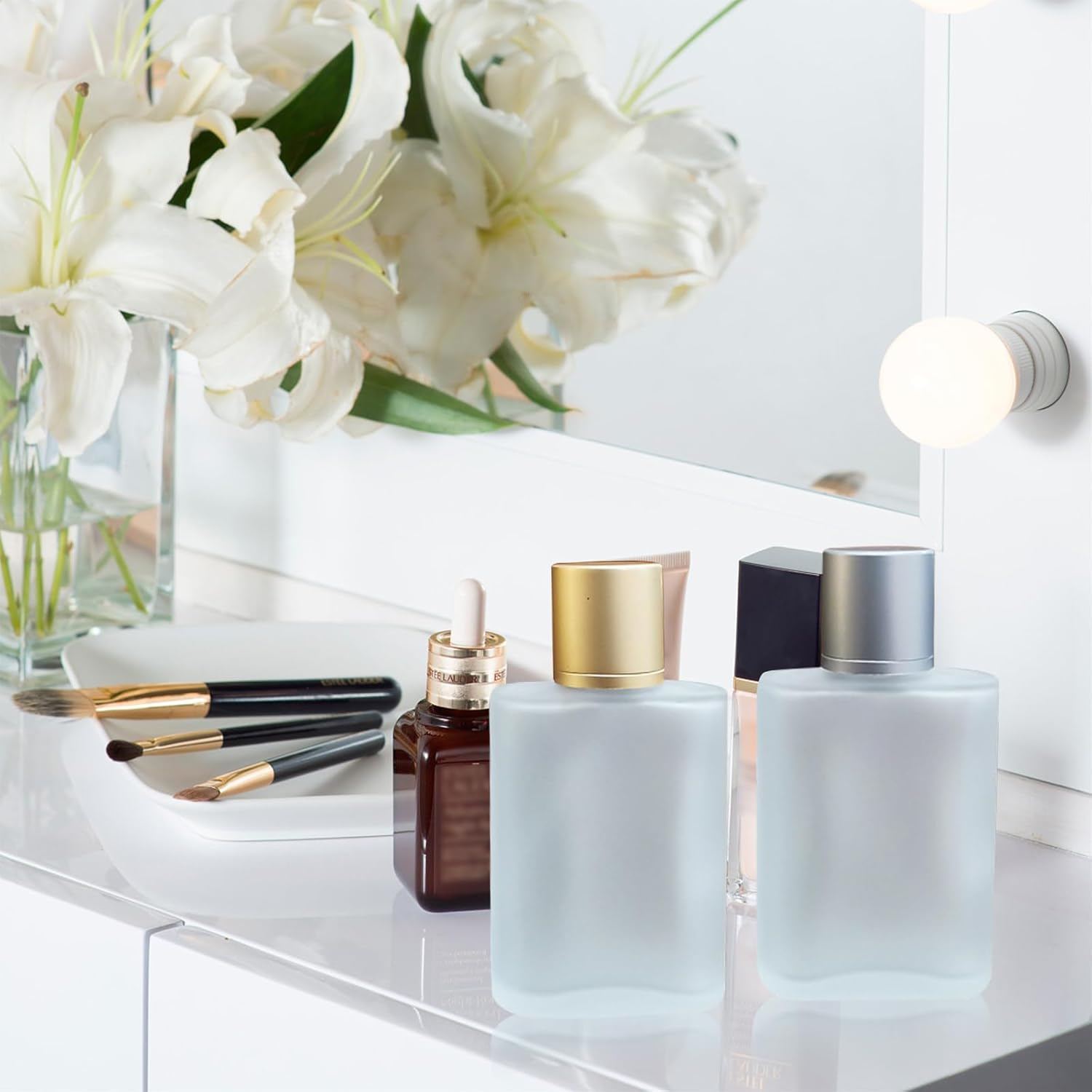 XUSSMM Perfume Atomiser, Empty Perfume Bottle, Matte Atomiser, Perfume Glass with Perfume Atomiser, Funnels and Gold and Silver Caps for Date, Party, Work (30 Ml, Gold + Grey) image number 5