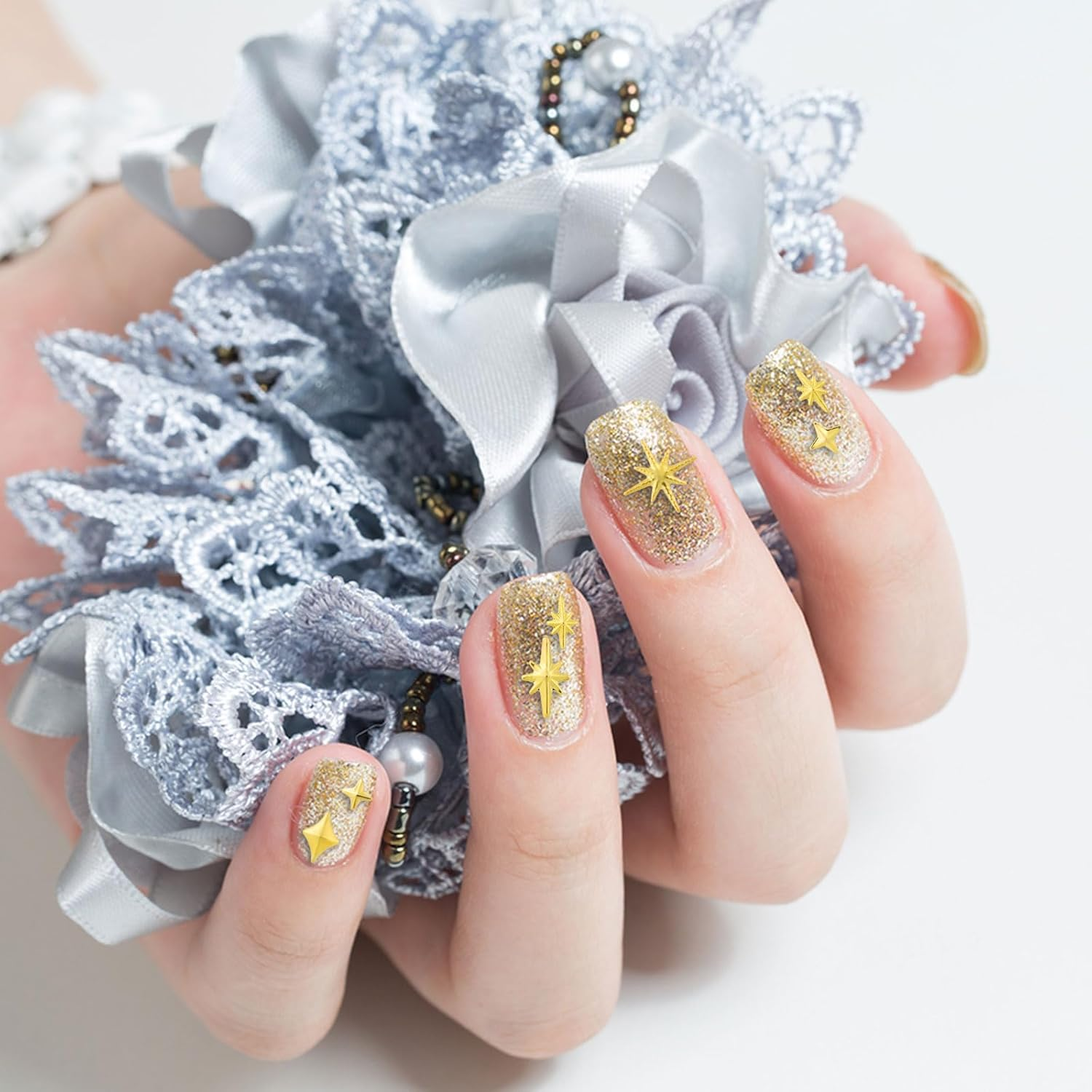 BOXOB 800Pcs Star Nail Charms, Gold & Silver 3D Star Nail Jewelry Decorations Reusable Metallic Studs Nails Rhinestones Gems Manicure Supplies for Women Girls DIY Craft Accessories image number 3