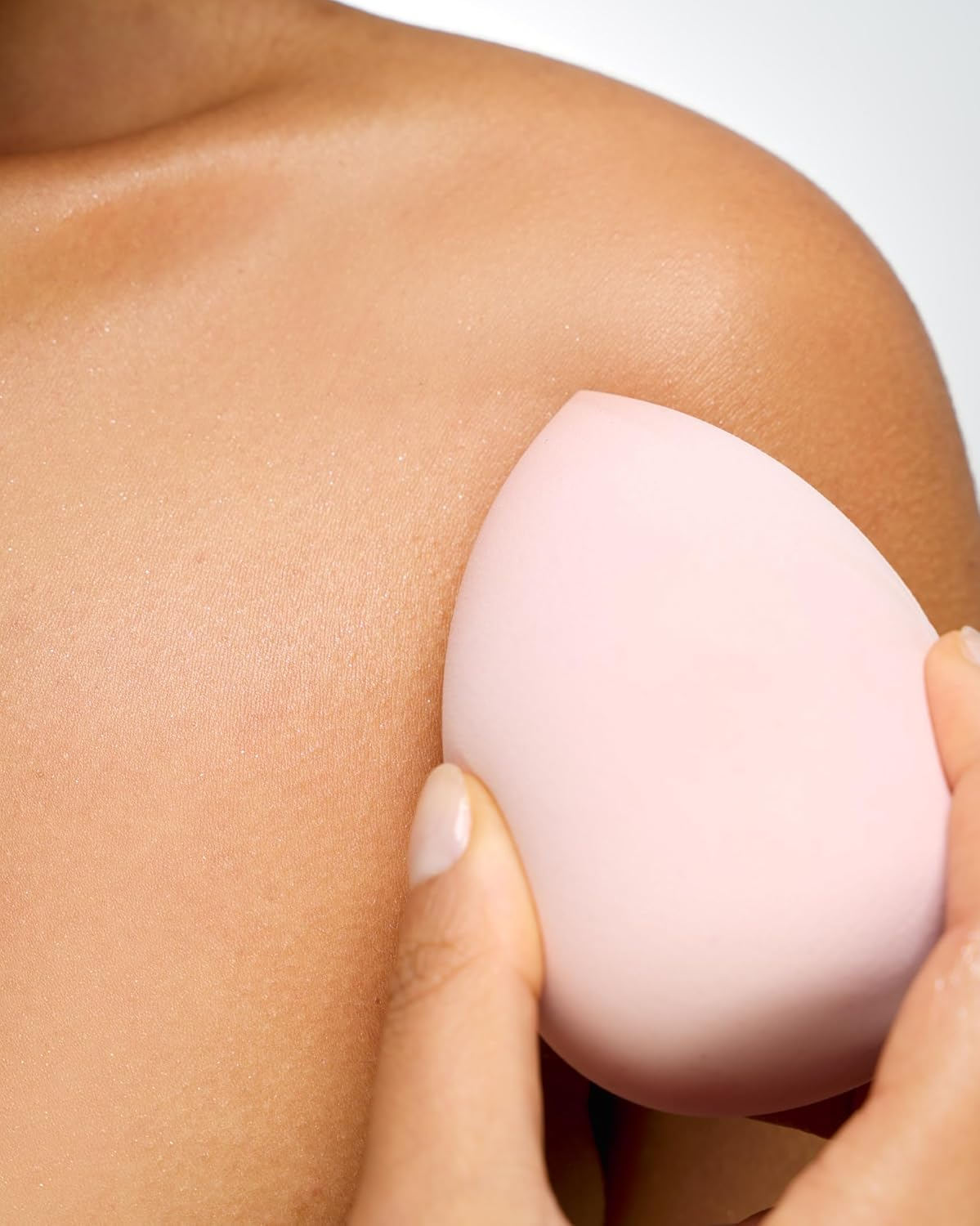 Brushworks XL Complexion Sponge image number 1