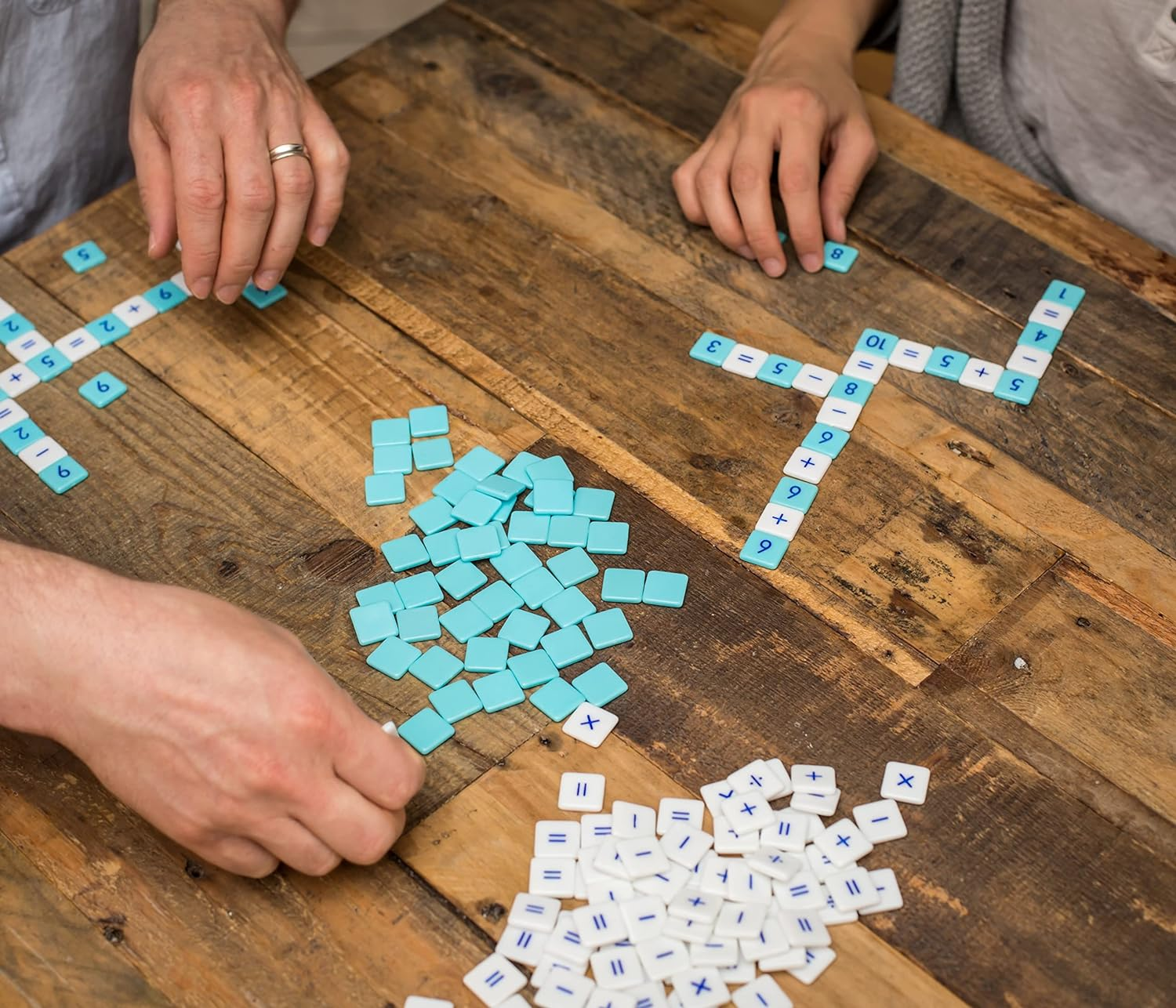 Mobi - the Numerical Tile Game in a Whale Pouch image number 3