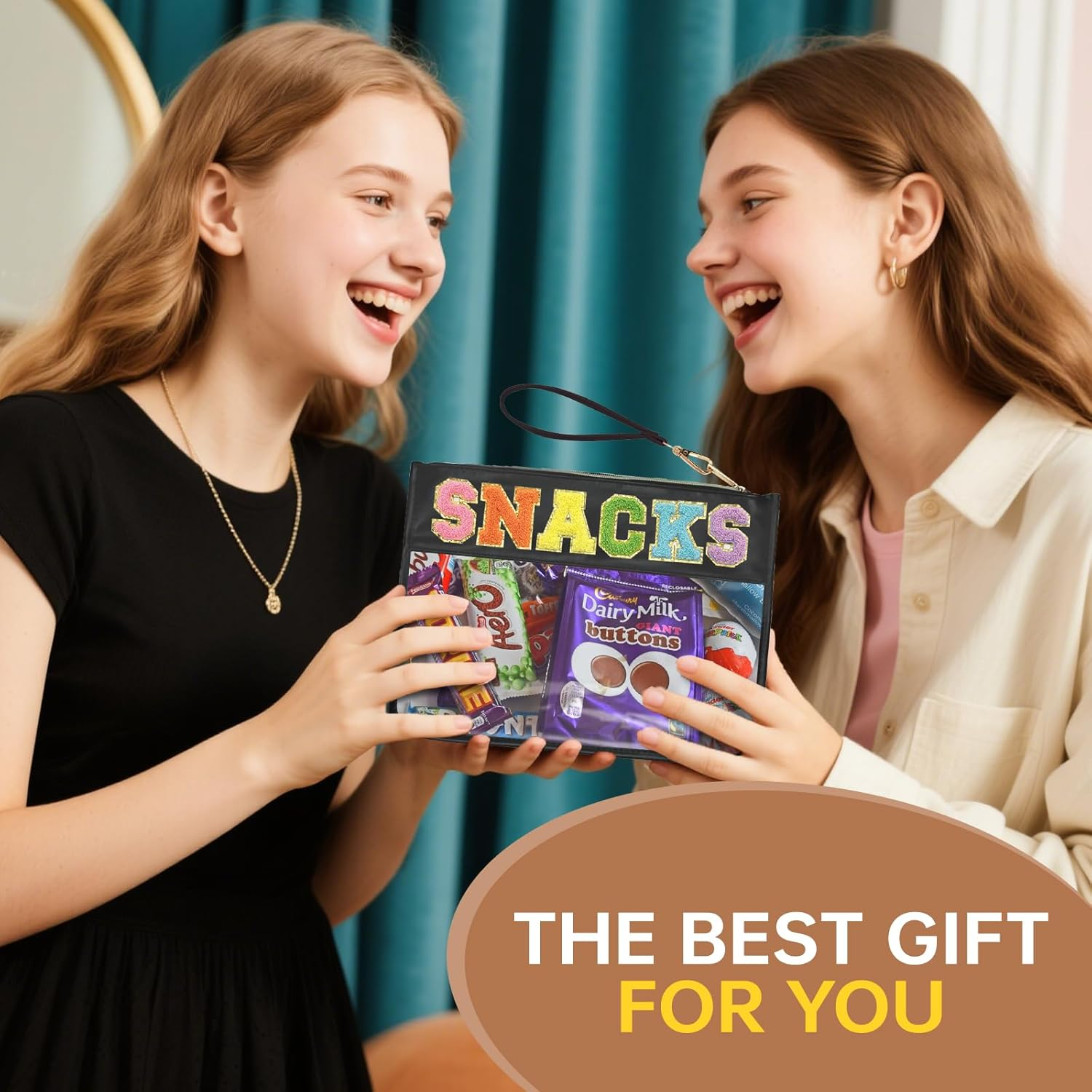 Burskit Snacks Bag Clear Chenille Varsity Letter Zipper Pouch Travel Makeup Bag Aesthetic Storage Organizer Pouches for Women with Glitter Patch Letters (Black-Snacks) - Bl-Beach image number 5