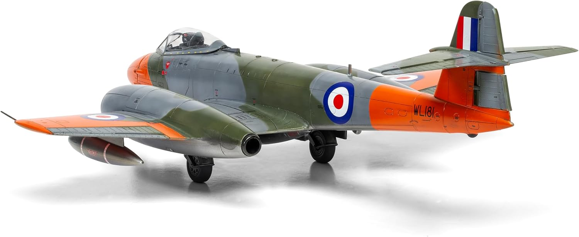 Airfix 1:48 Scale Gloster Meteor F.8 Aircraft Model Kit image number 6
