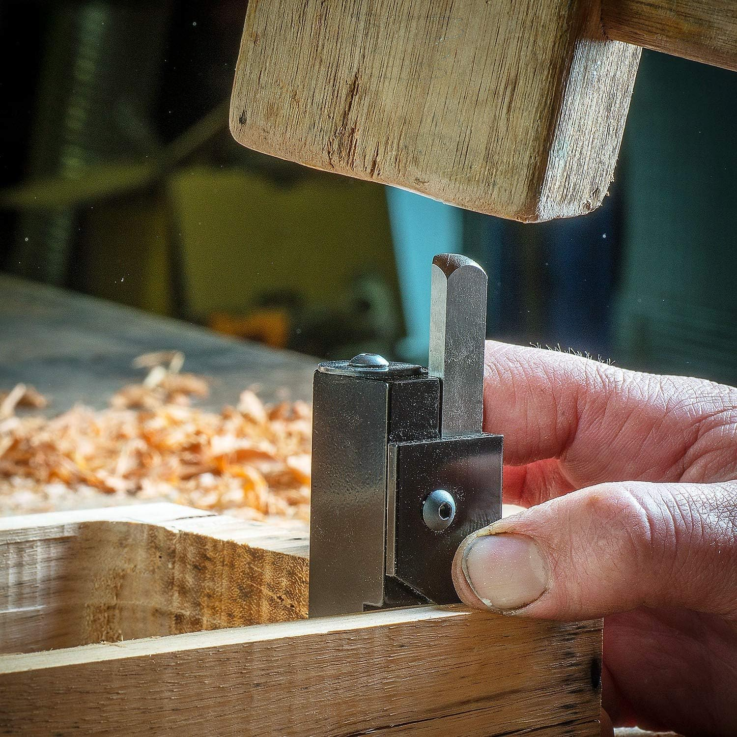 Baladonia Spring Loaded Corner Chisel Mortice Recess Cleaning Tool image number 1