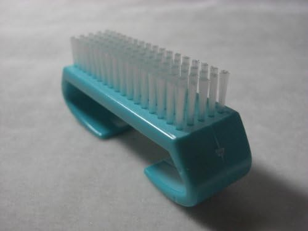 Sanwa Brush Nail Brush Green image number 3