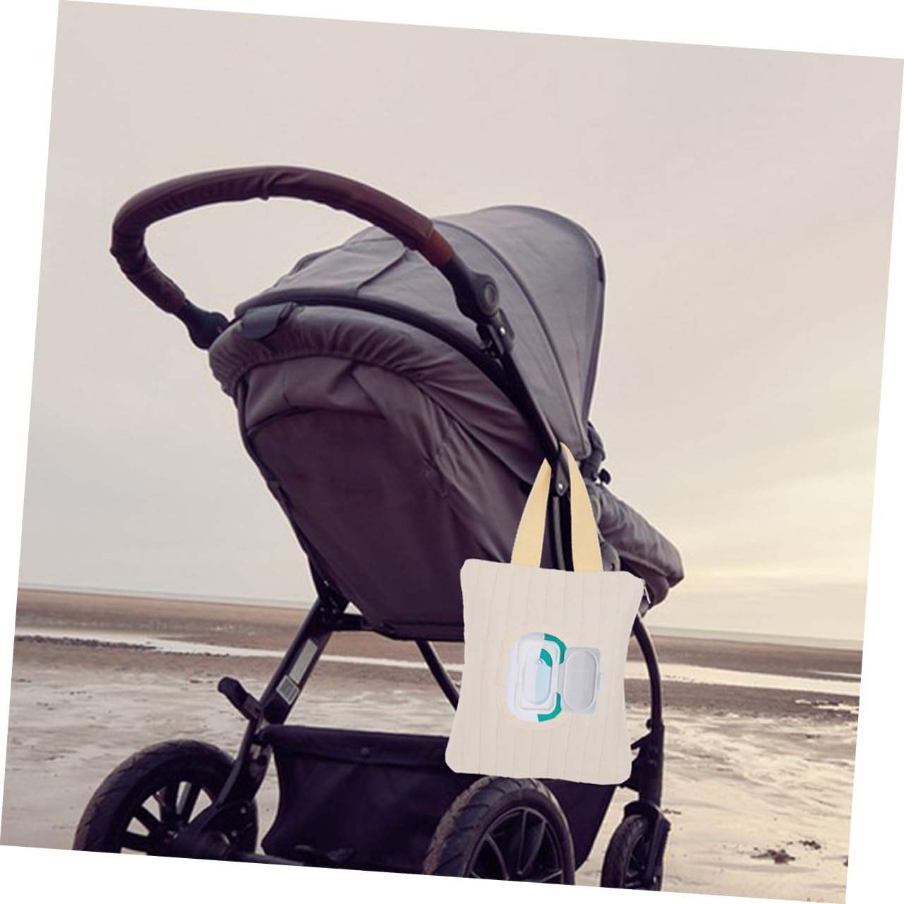 ERINGOGO 2Pcs Wet Wipes Pack Dispenser Portable Wipes Holder for Diaper Bag Travel Bathroom Nursery