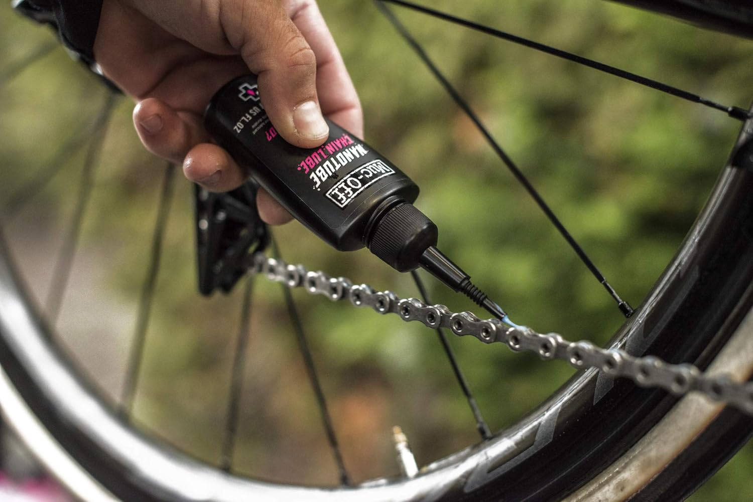 Muc-Off Nanotube Chain Lube, 50 Millilitres - Ultra-Efficient and Highly Durable Bike Chain Lubricant - for Racing Performance in All Weather image number 1
