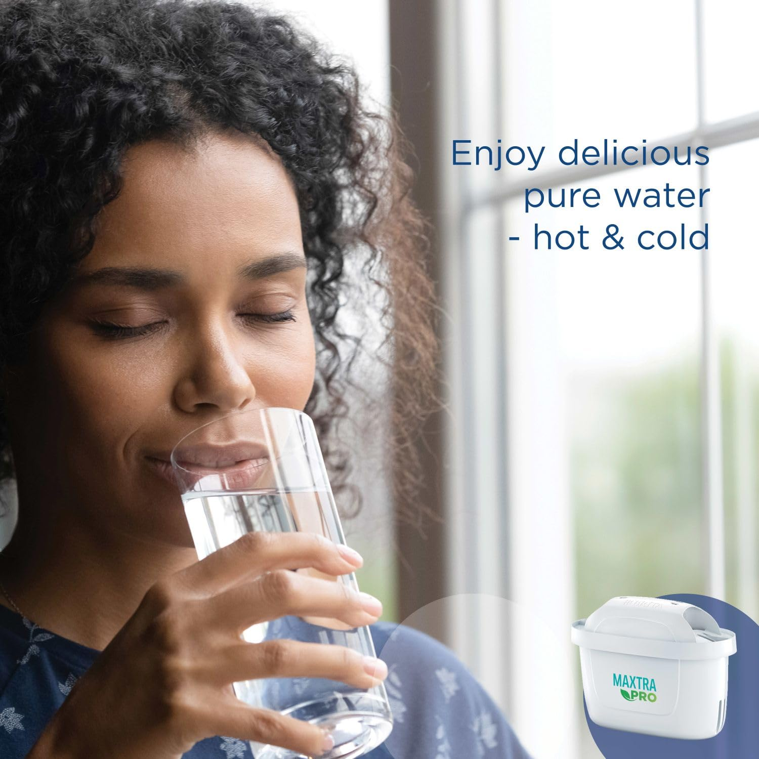 BRITA Water Filter Jug Style Eco Green (2.4L) Incl. 3X MAXTRA PRO Pure Performance Cartridge - Sustainable, Fridge-Fitting Pitcher with Smart LED-LTI, Reduces Chlorine, Limescale & Impurities image number 3