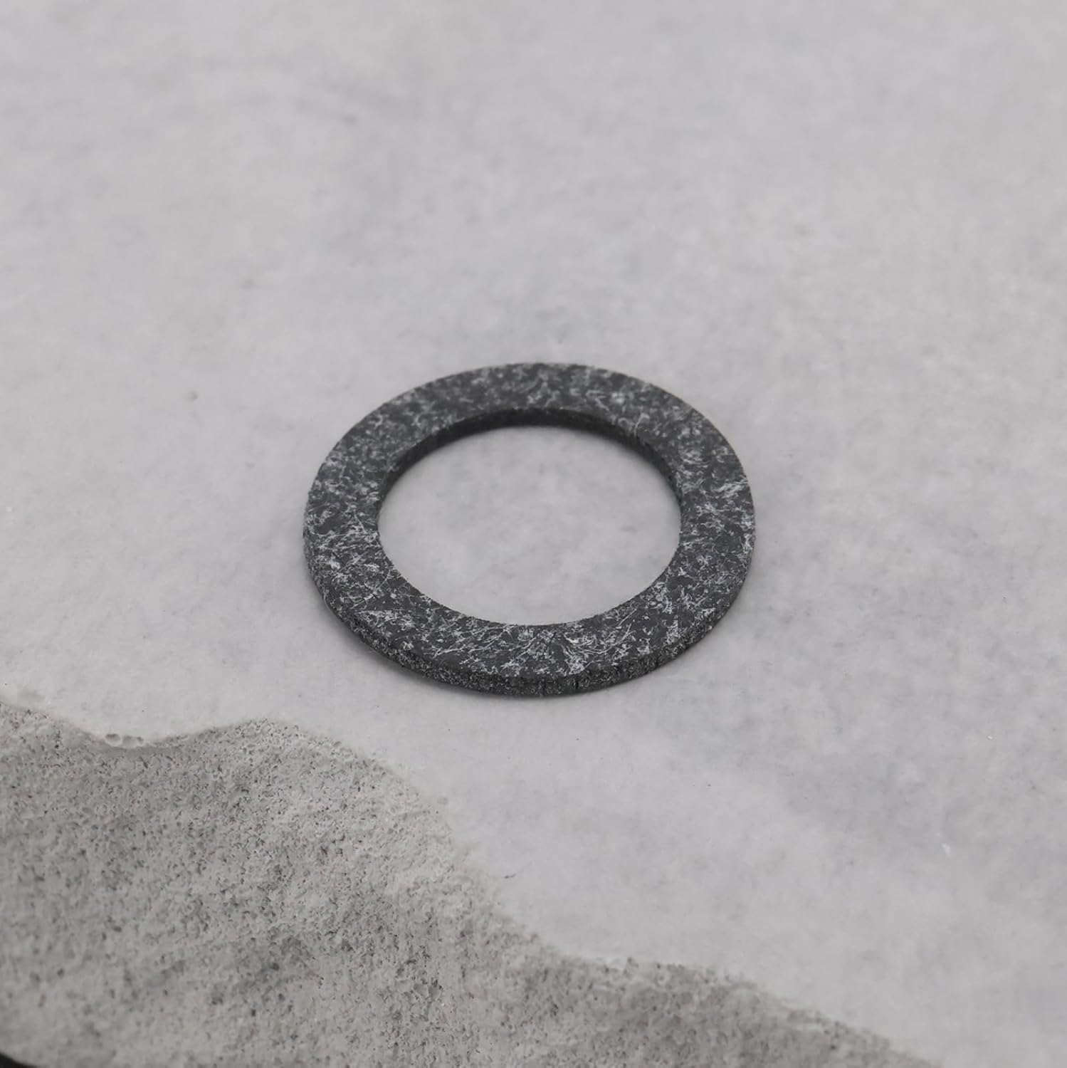 24PCS Carburetor Float Bowl Gasket Compatible with Briggs & Stratton 498260 271716 Inner Diameter 9.7Mm Outer Diameter Carburetor Bowl Seal 14.5Mm Dark Gray image number 3