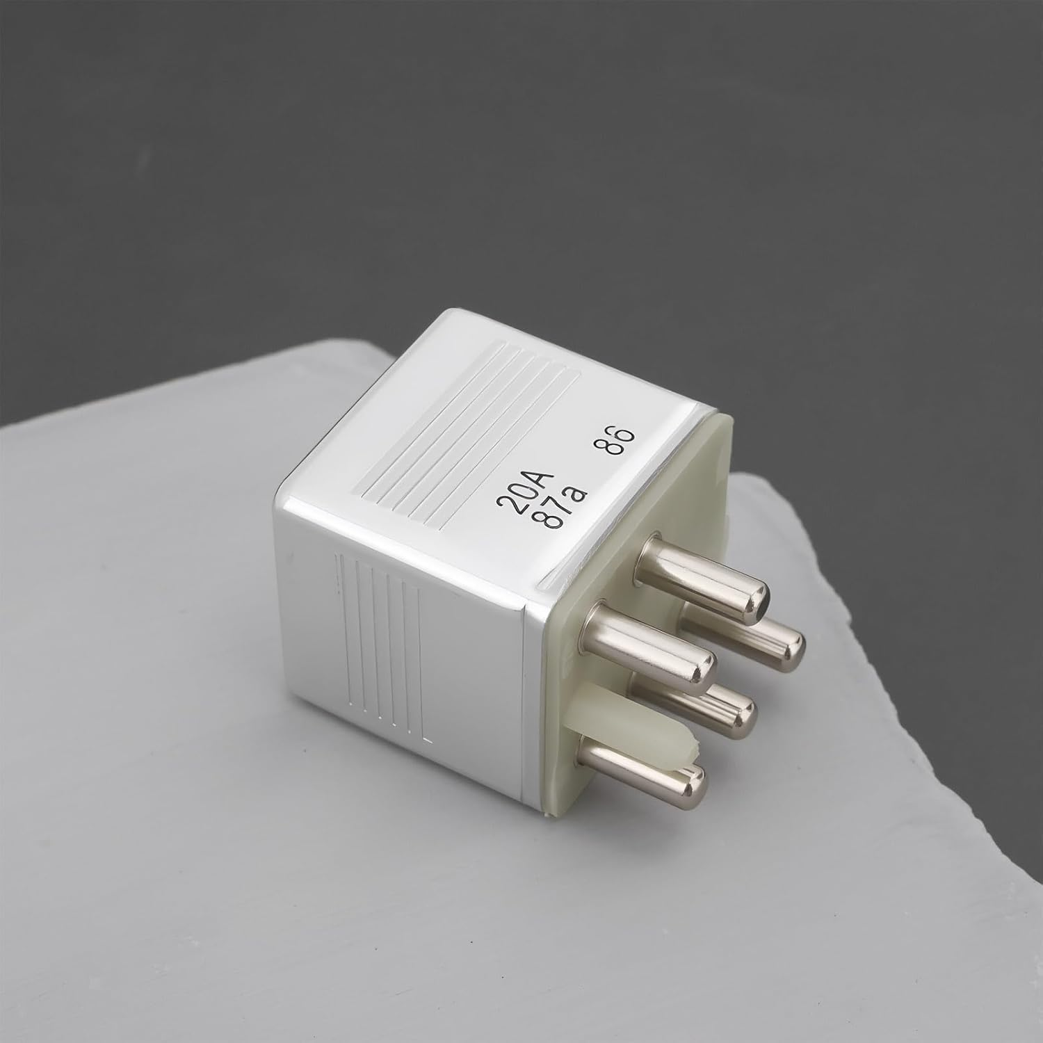 Emagtech 5-Pin Relay Main Current 0015420219 0015422219 Compatible with Mercedes R107 W123 W124 W116 W126 R129 W201 image number 2