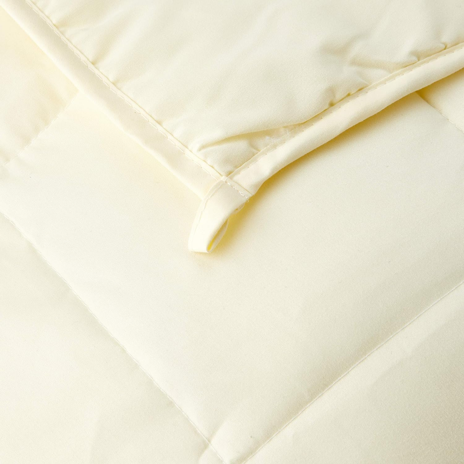 LUXOR Microfibre Weighted Blanket, Machine Washable Winter Blankets for Adults (3.2KG (104X152Cm), Cream)