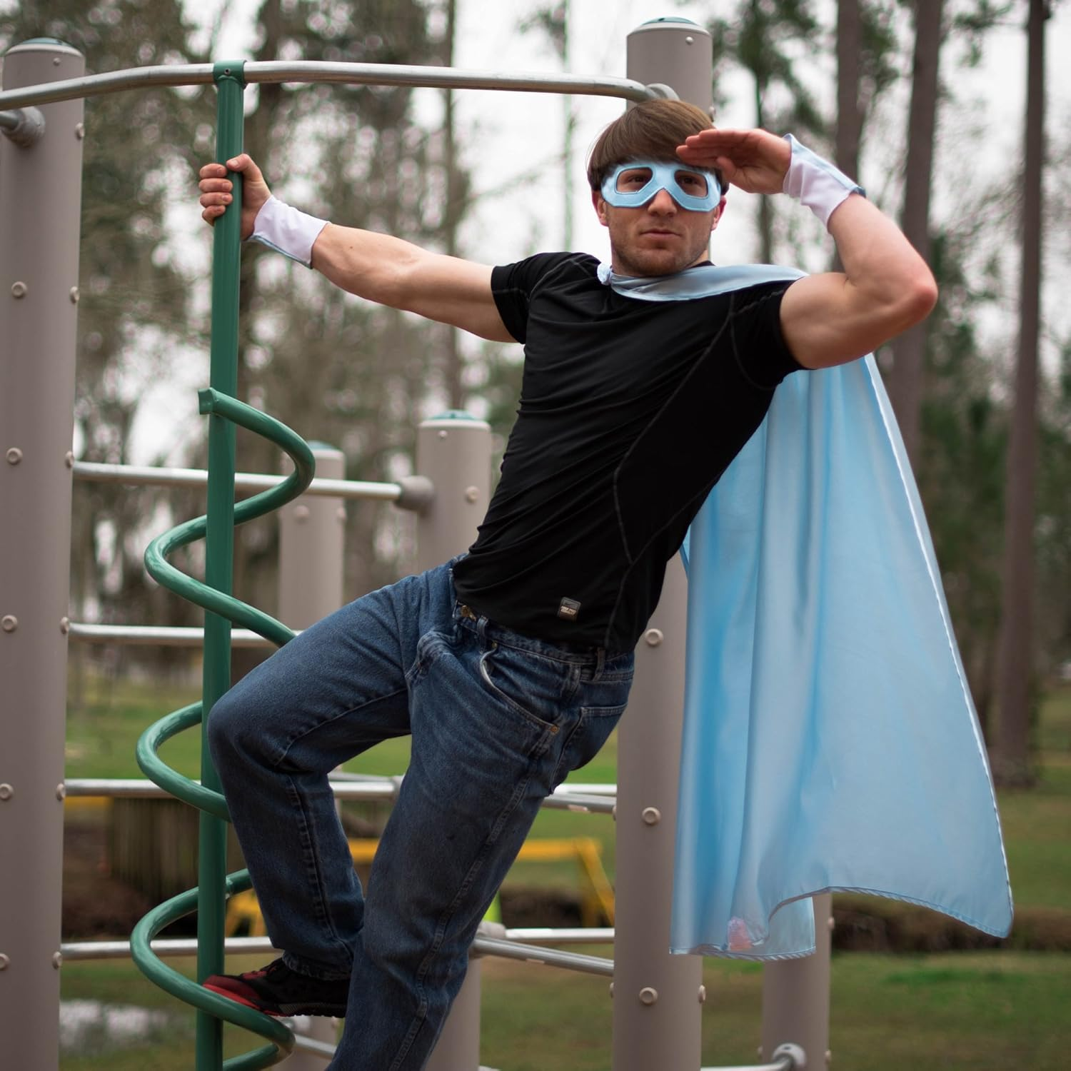 Everfan Men'S Polyester Satin Superhero Cape (38" LX48 W, Navy Blue) image number 4