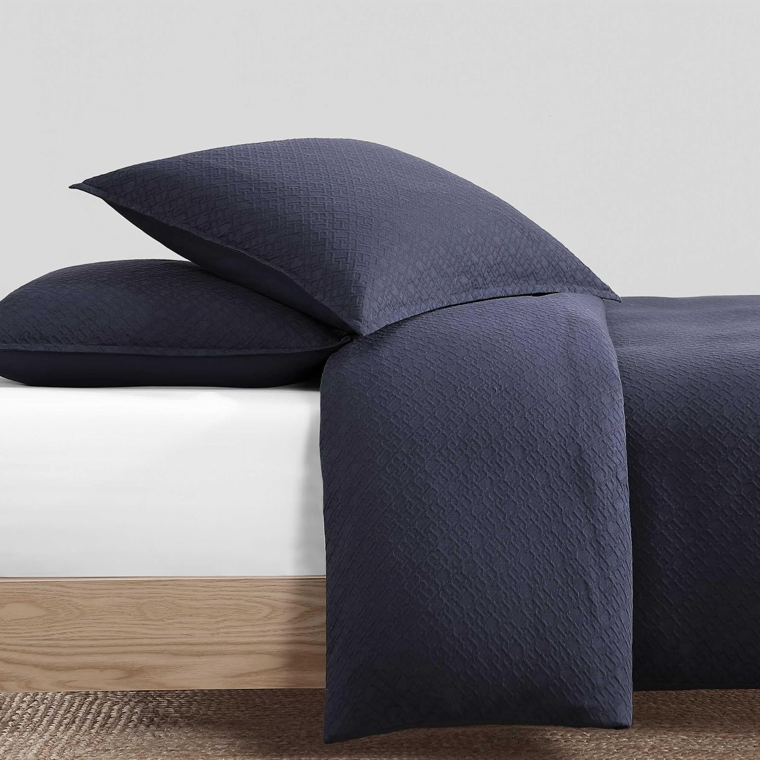 Tommy Hilfiger - Duvet Set, Luxuriously Soft Cotton Bedding with Matching Shams, Textured Design (Monogram Matelass&eacute; Navy, Full/Queen) image number 1