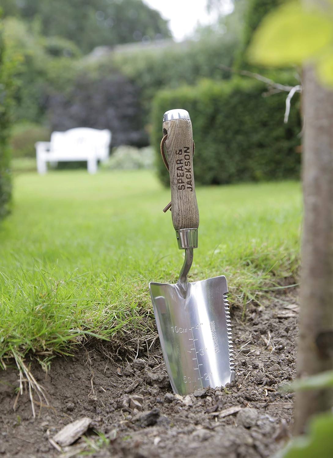 Spear & Jackson 5160ST Traditional Stainless Versatility Trowel image number 1