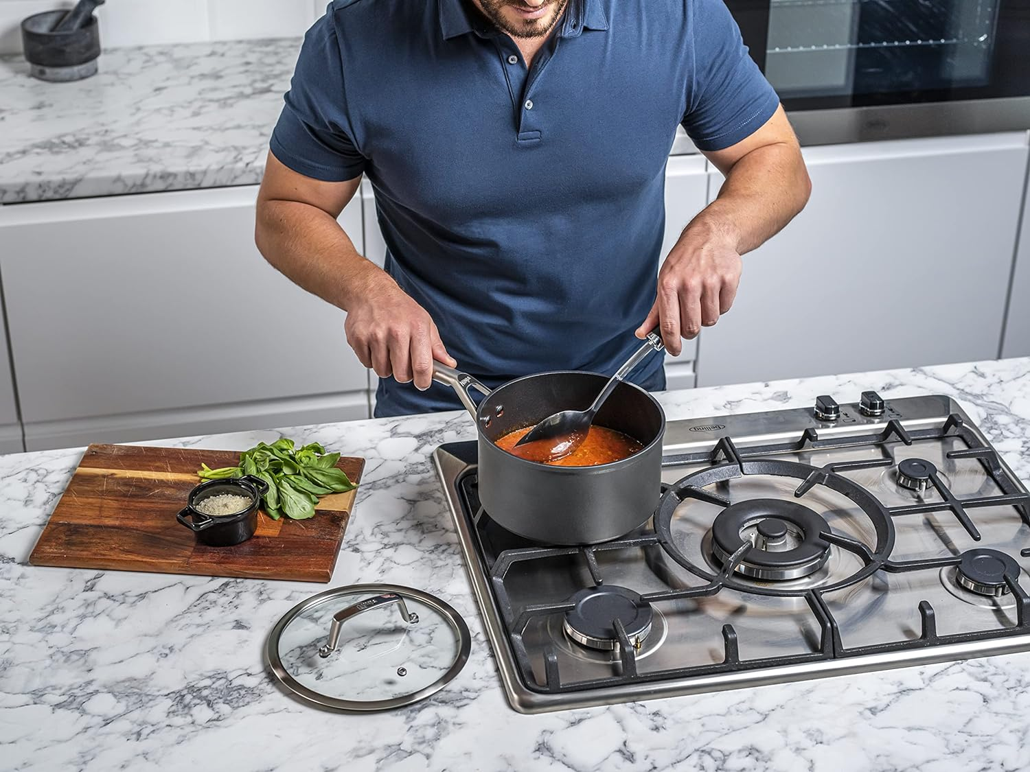 Ninja Foodi Zerostick Saucepan with Lid, 20 Cm Diameter, Black image number 2