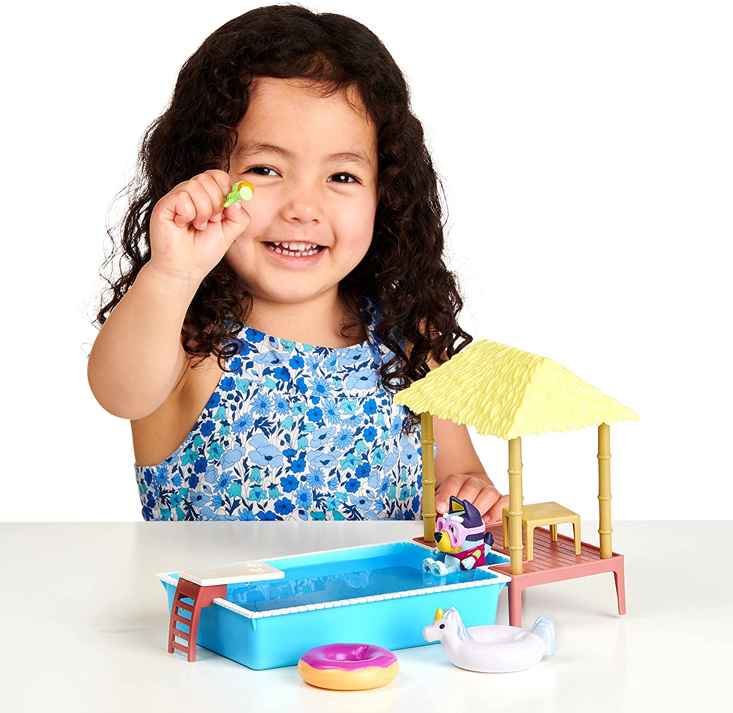 Bluey Pool Time Playset &ndash; Interactive 3-In-1 Set with Diving Board, Floaties, Water Blaster, & Swim Goggles &ndash; Poolside Playset for Toddlers & Preschoolers image number 2