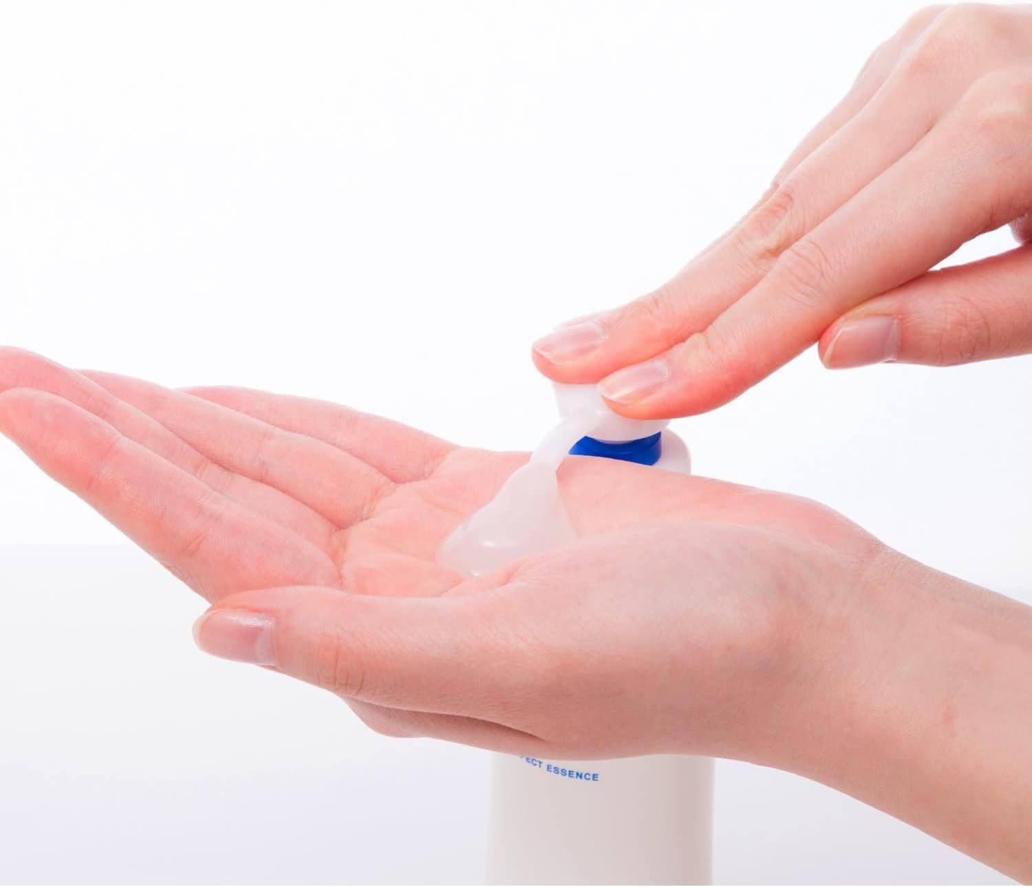 KOSE Moisture Mild White Perfect Essence [Quasi-Drugs] image number 3