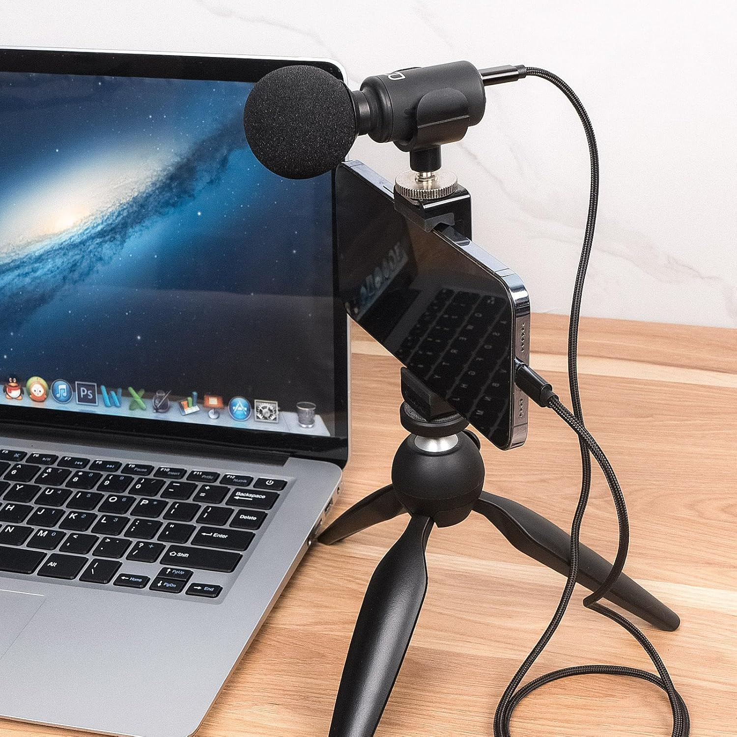 Geekria for Creators Micro USB to Lightning Microphone Cable 3.3 Ft / 100 CM, Compatible with Shure MV7, MV88+, MV5, MV51, Mvi, Replacement Mic Cord (Black) image number 2