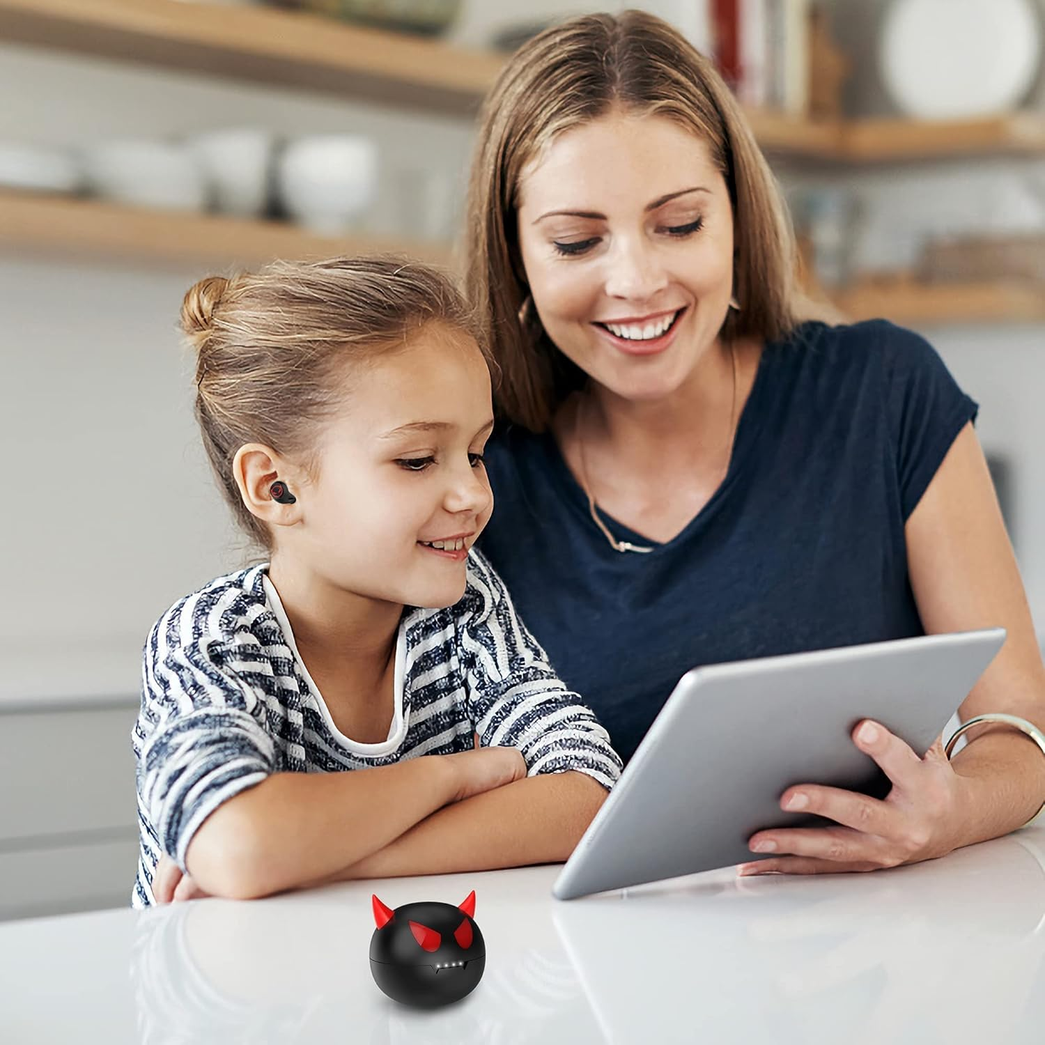 Tiny Bluetooth Earbuds,Kids Wireless Earbuds with Cute USB-C Charging Case, Waterproof Stereo TWS Wireless Earphone for Workout Sport with Micphone,Bluetooth 5.0 Headphones for Ios and Android&hellip;&hellip; - Black image number 4