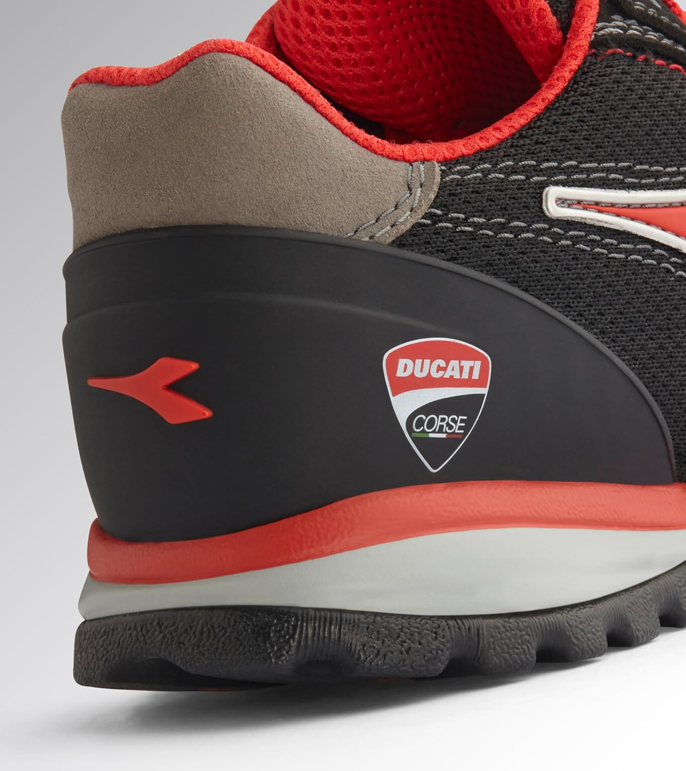 Diadora Utility Unisex Glove Monster Low S1Ps Fo HRO Fire Safety Shoes image number 1