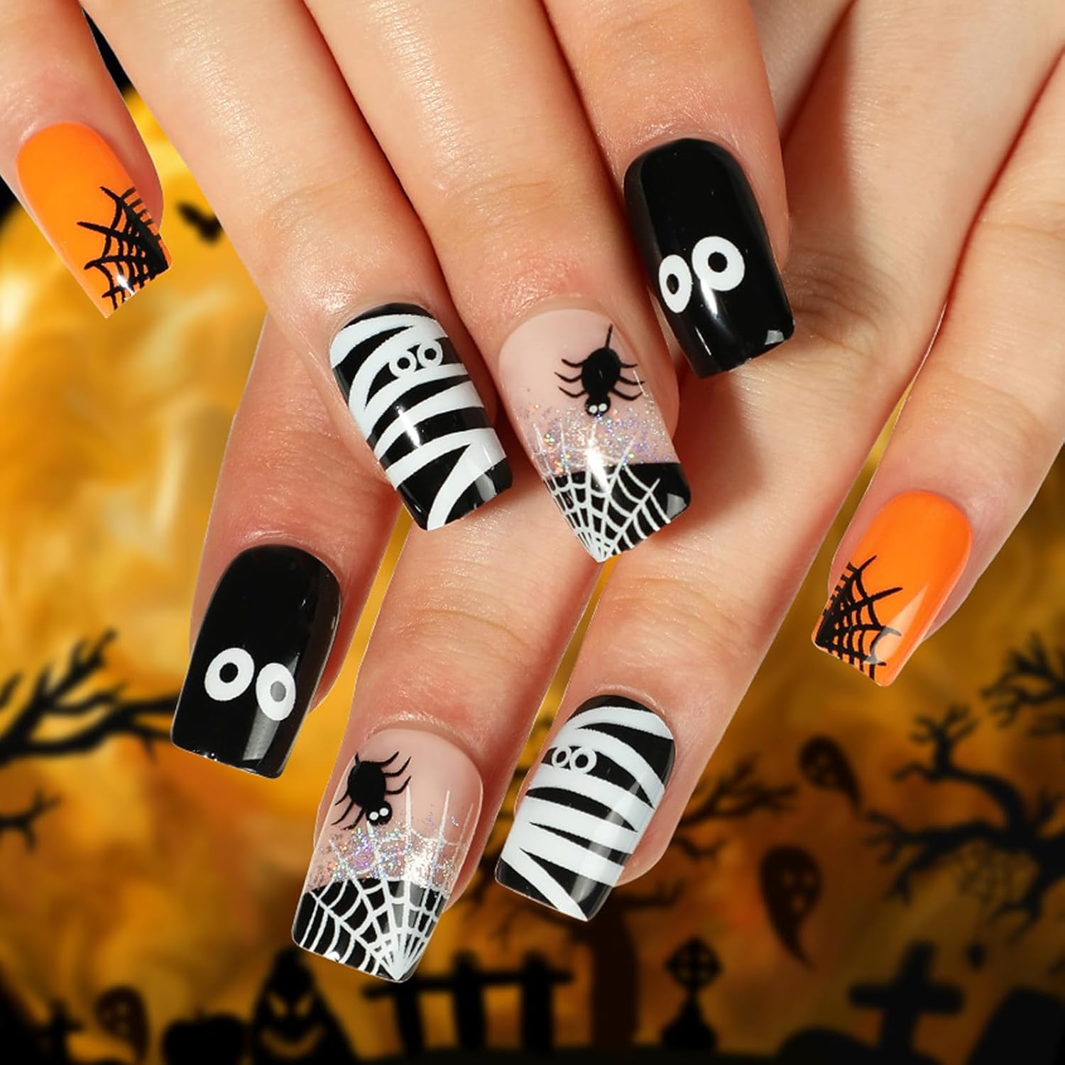24Pcs Short Square Press on Nails Halloween Cute Fake Nails Black White Spider Web Cartoon Print Glossy Stick on Nails for Women DIY Manicure - Black Pink image number 4