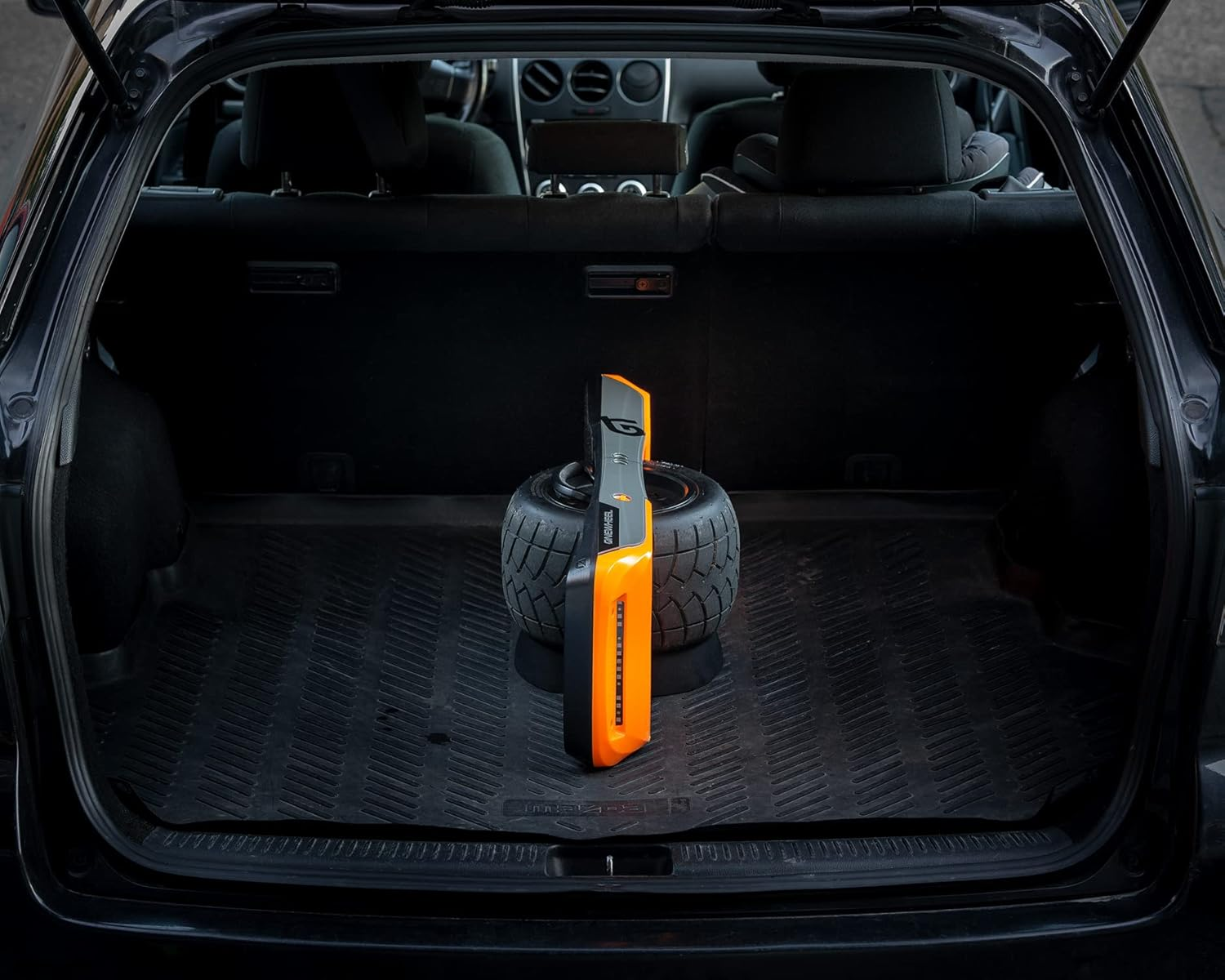 Landslide Trunksaver Onewheel Stand for Car Trunk | Tumble-Proof Non-Slip Holder for One Wheel GT/GT S-Series, Pint/Pint X and XR | Super Light & Protective Foam image number 6
