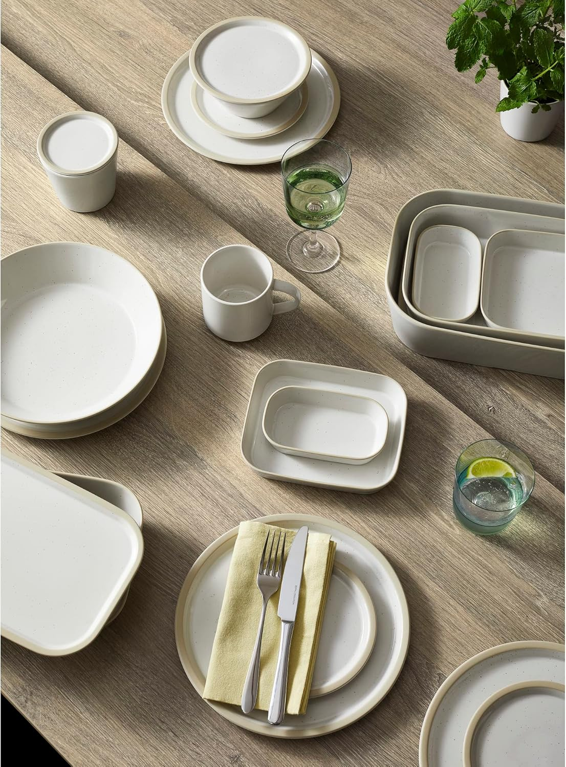 Royal Doulton Urban Dining 6-Piece Dinnerware Set, White image number 3