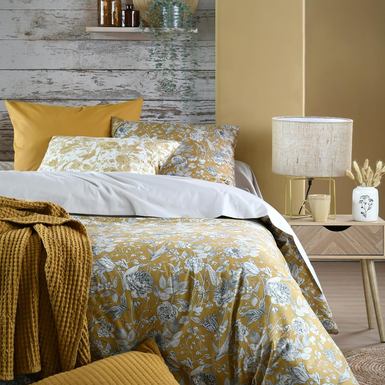 STOF - Duvet Cover &ndash; Size 140 X 200 Cm &ndash; Cotton Percale Quality &ndash; 100% Oeko-Tex Certified Cotton &ndash; Gold &ndash; Yellow &ndash; Hyacinth Model &ndash; Bed Linen &ndash; Single Bed &ndash; Classic &ndash; Charming image number 1