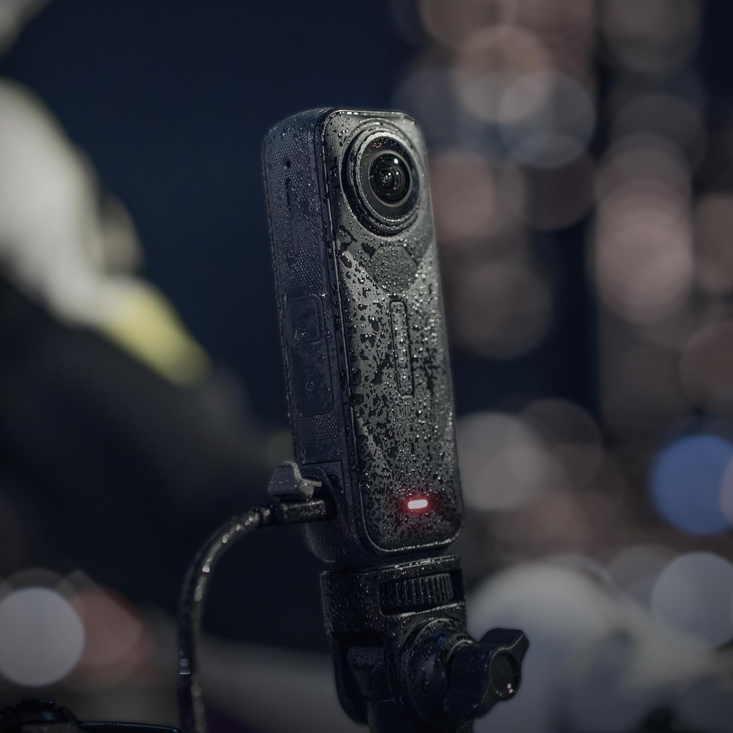 Insta360 X5 All-Weather USB Charging Cover image number 2