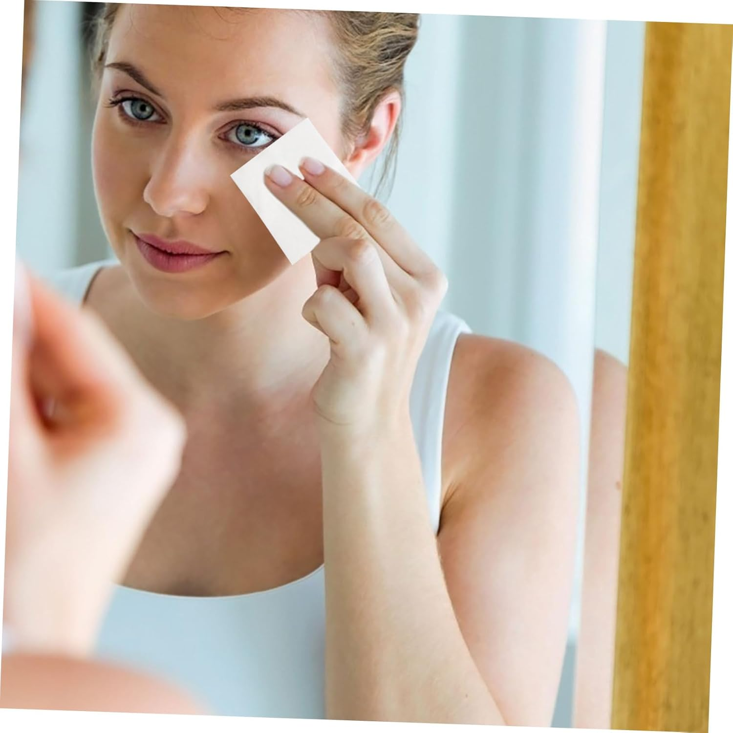 Ipetboom 200Pcs Cotton Pads for Makeup Removal Facial Cleansing Gentle Comfortable image number 4