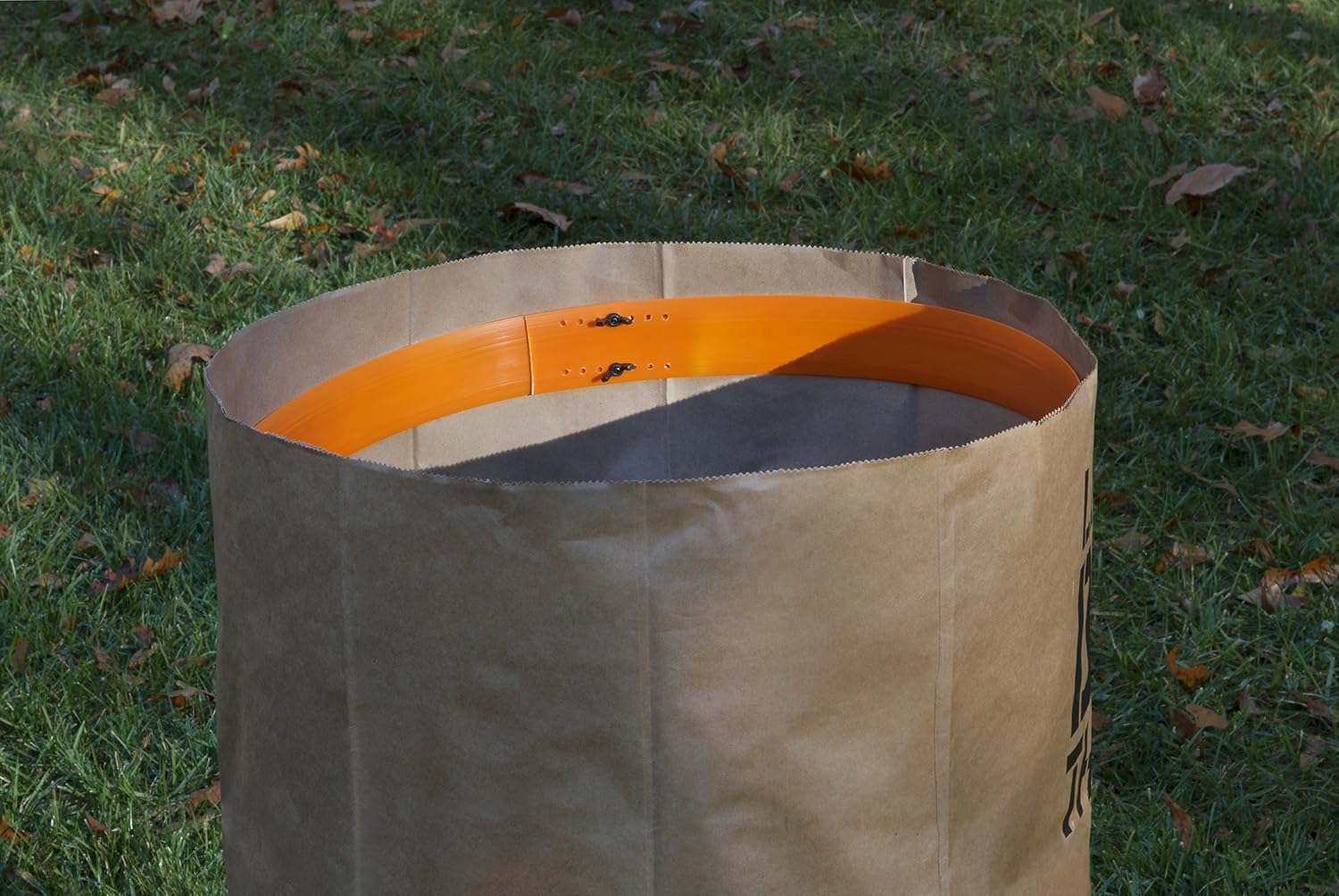 Worx WA0051 Bag Holder for Paper Yard Waste Bags or WG430 Leaf Mulcher image number 1