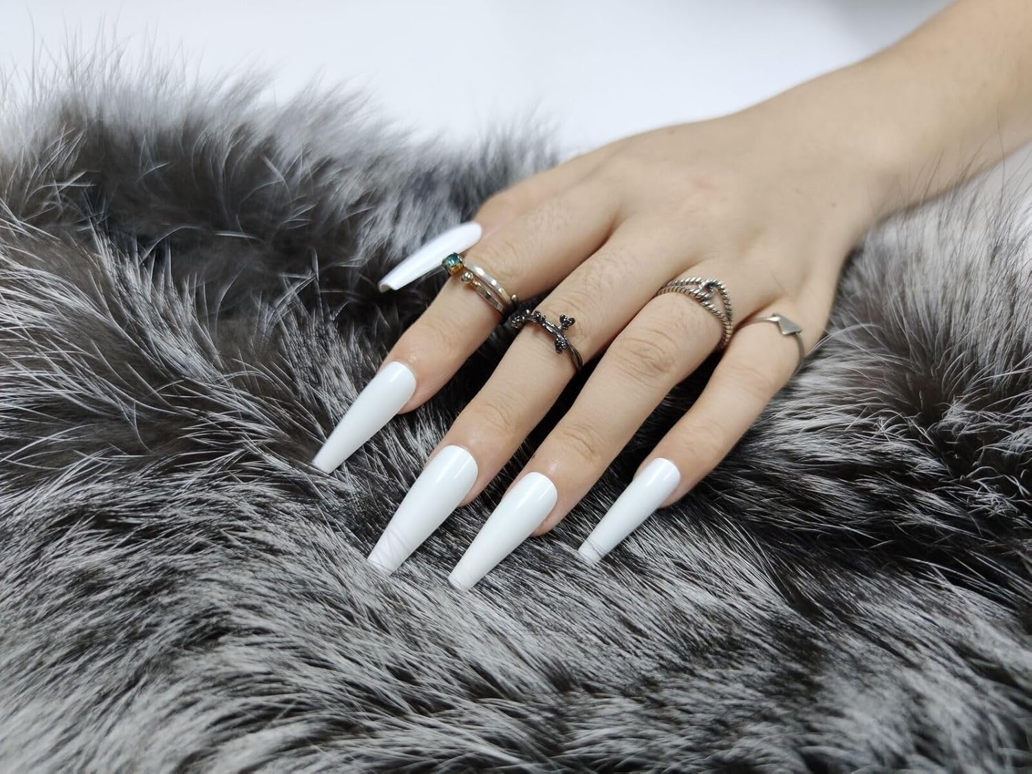 Press on Nails Fake Long Coffin Nail Tips White Gloss 20 Pcs