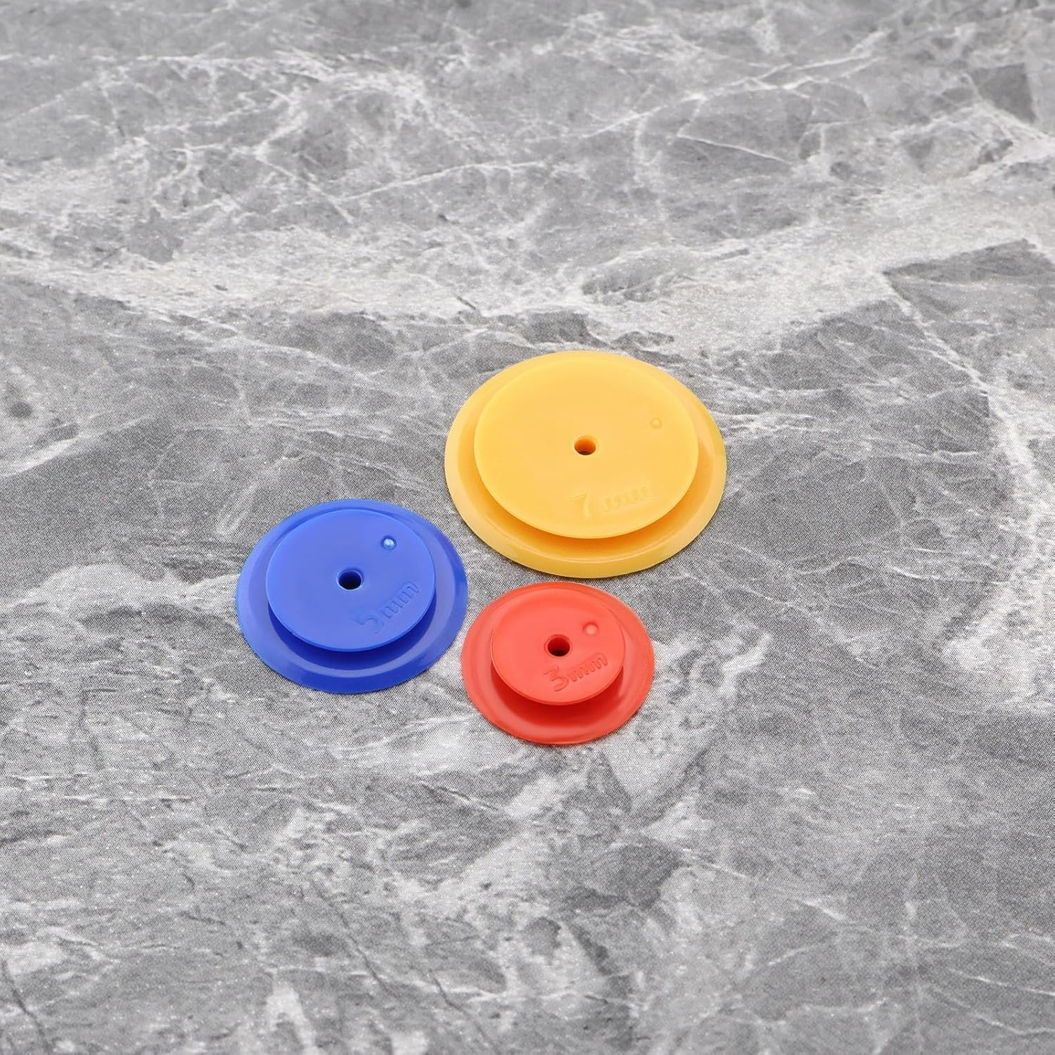 VGOL 8Pcs Seam Admission Marker Mix Size Sewing Wheel DIY Sewing Tracing Wheel for Sewing Machine Sewing Crafts DIY Embroidery (Random Color) image number 2