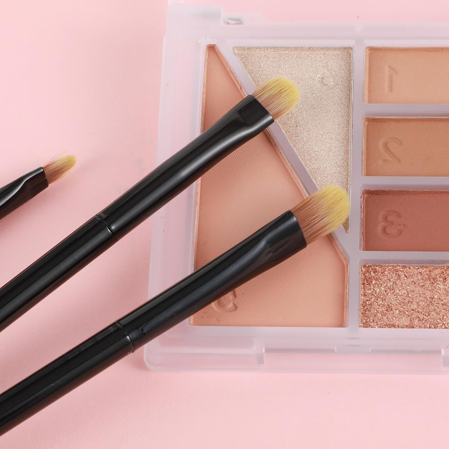 3PCS Flat Concealer Brush Small Black Premium Synthetic Makeup Brushes under Eye, Travel Foundation Make up Brush Set Precise Coverage Dark Circles Face Contour Blending Brushes(3 Sizes) image number 3